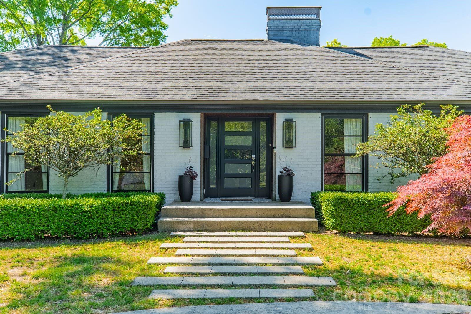 2200 Mecklenburg Avenue