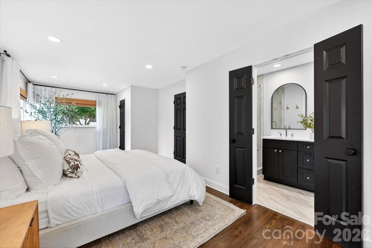 1226 Mockingbird Lane