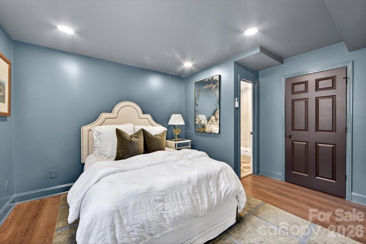 1226 Mockingbird Lane