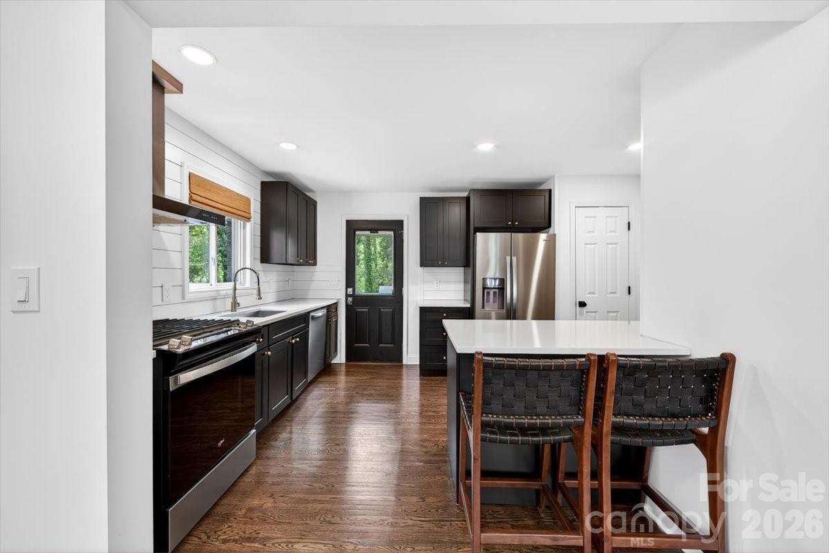1226 Mockingbird Lane