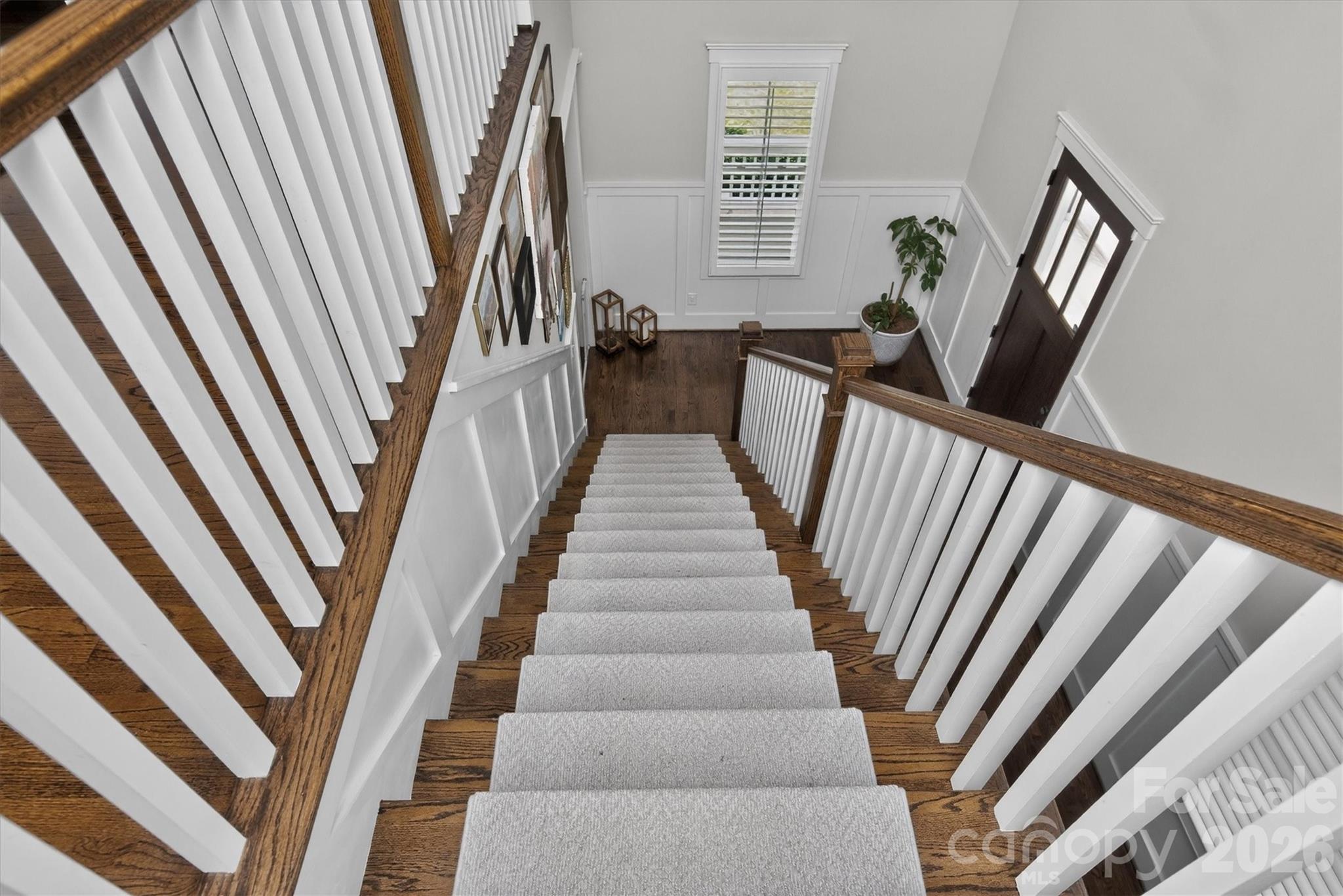 328 Melbourne Court