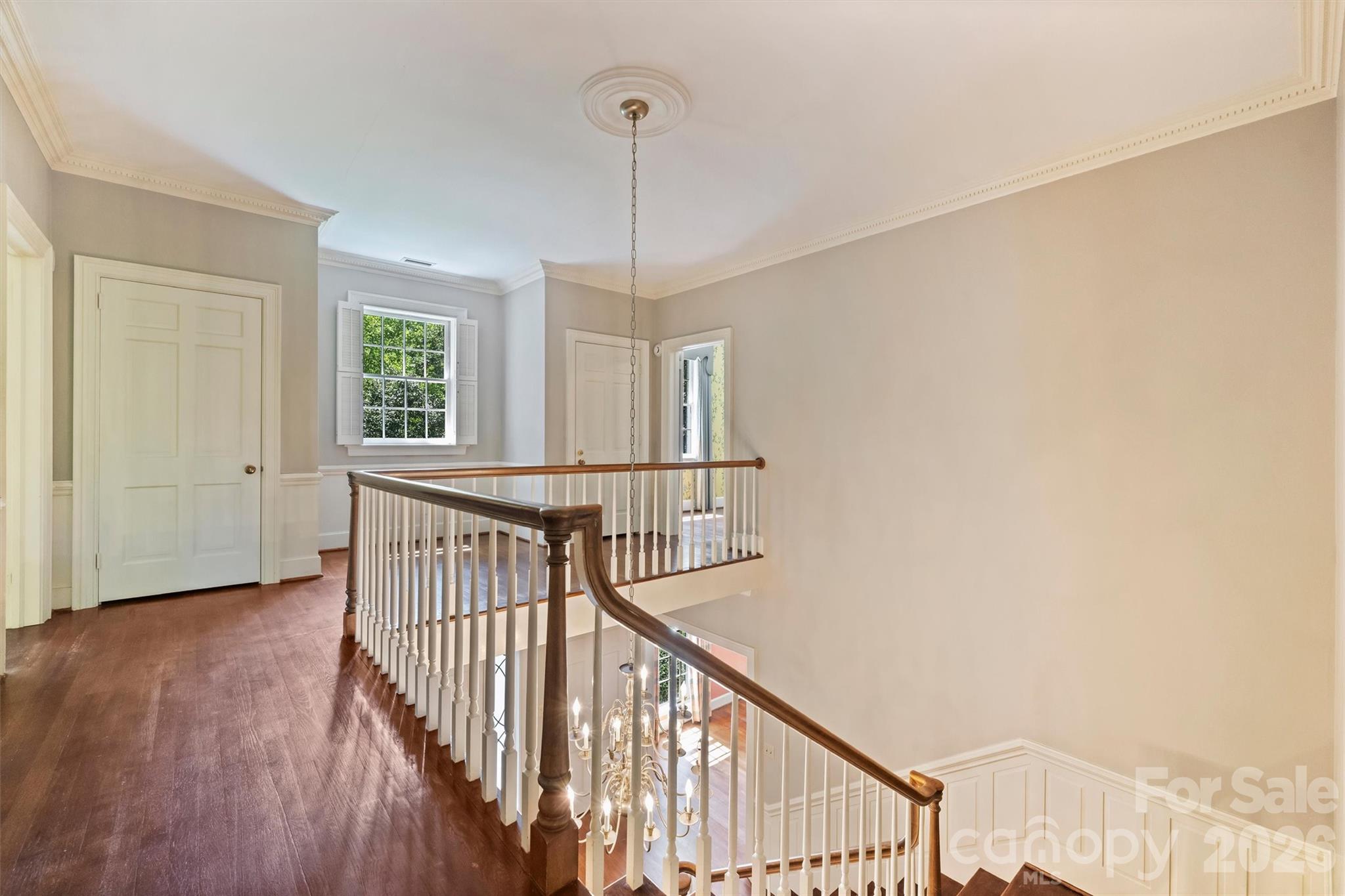 812 Ardsley Road