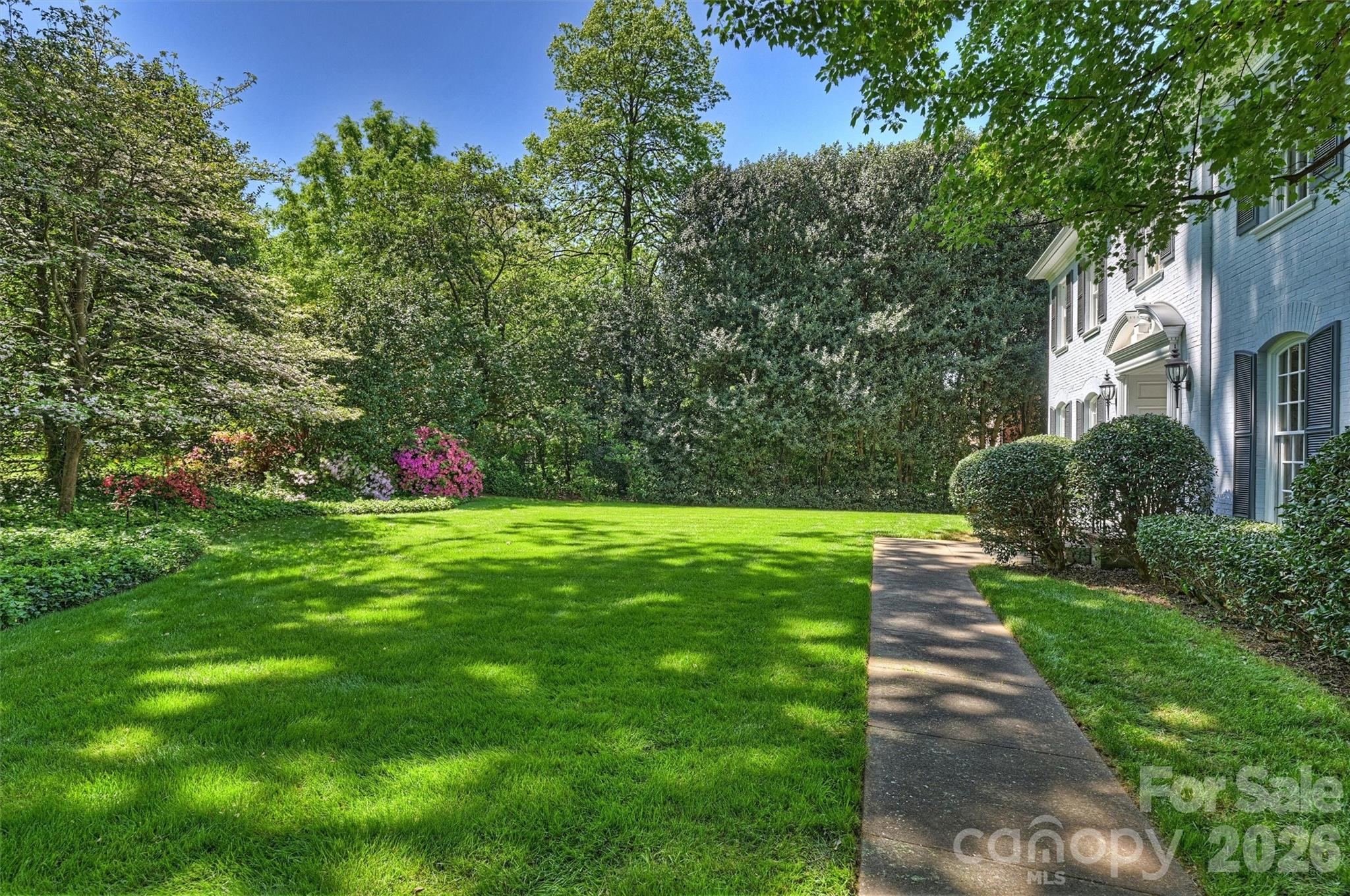 812 Ardsley Road
