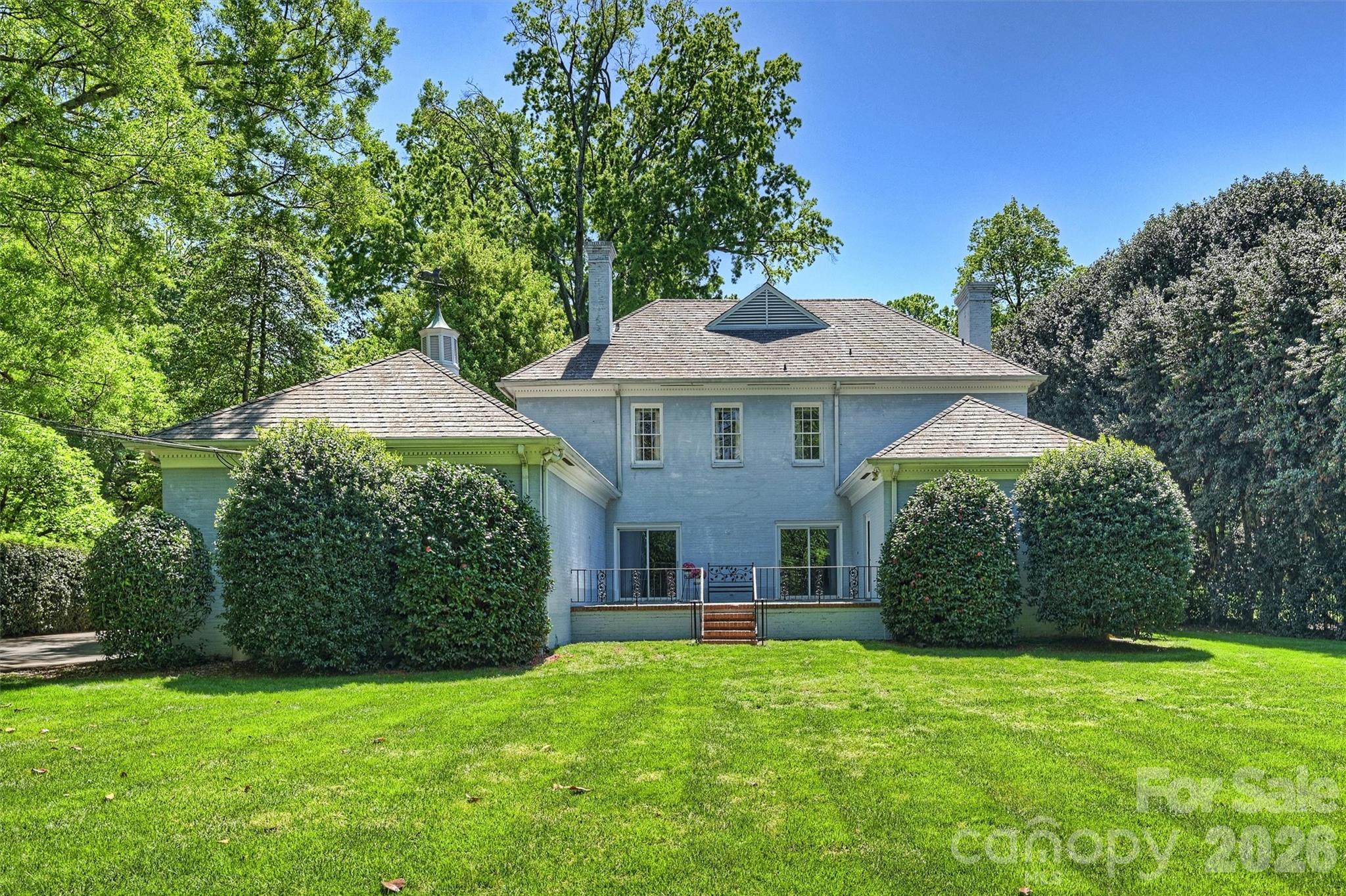 812 Ardsley Road