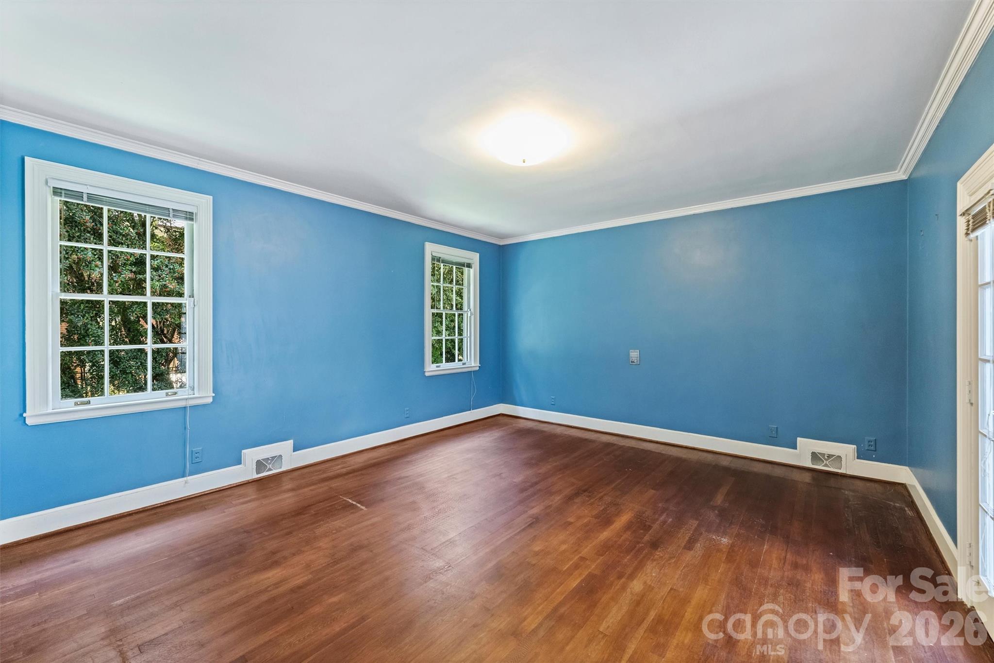 812 Ardsley Road