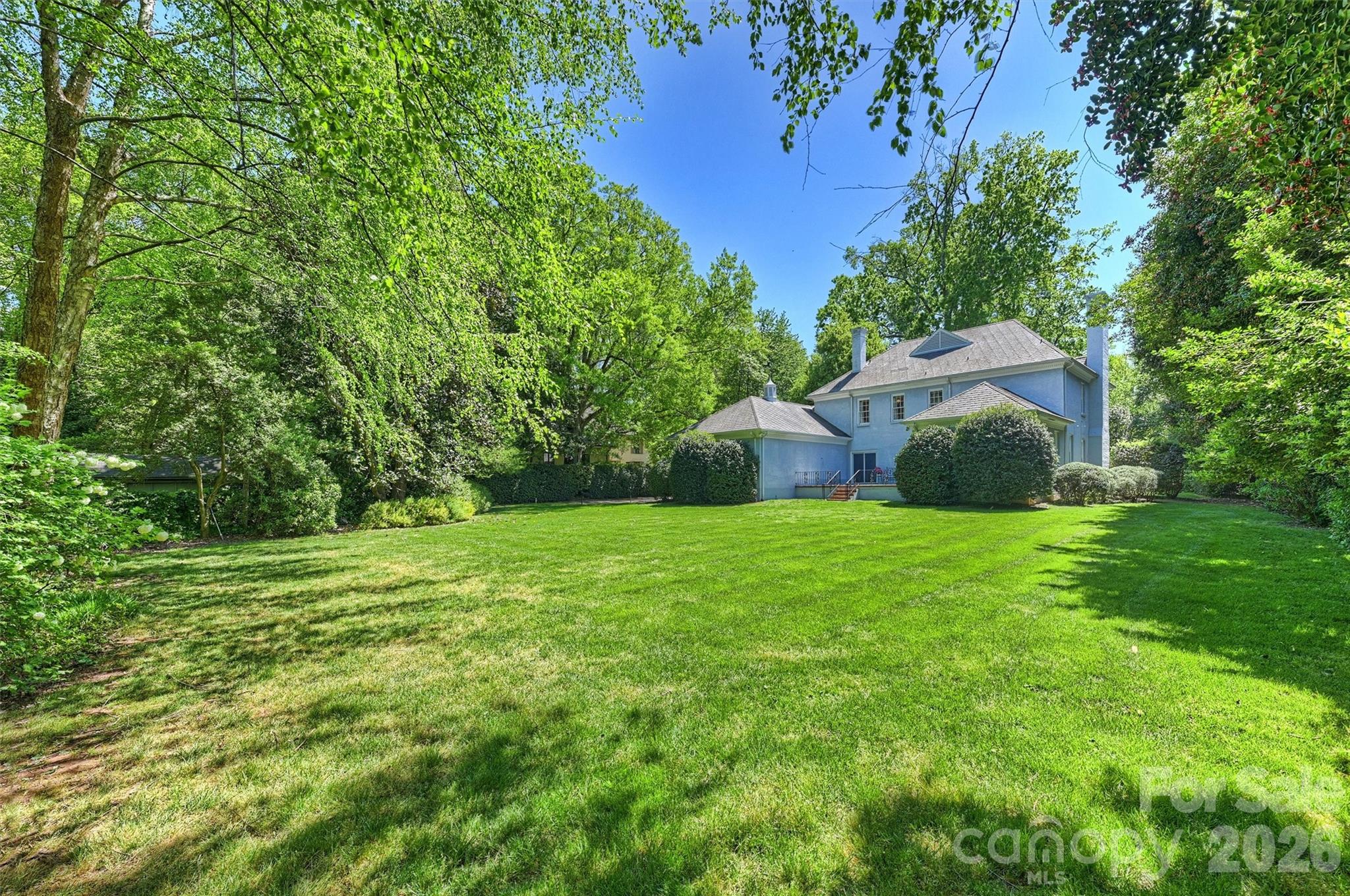 812 Ardsley Road