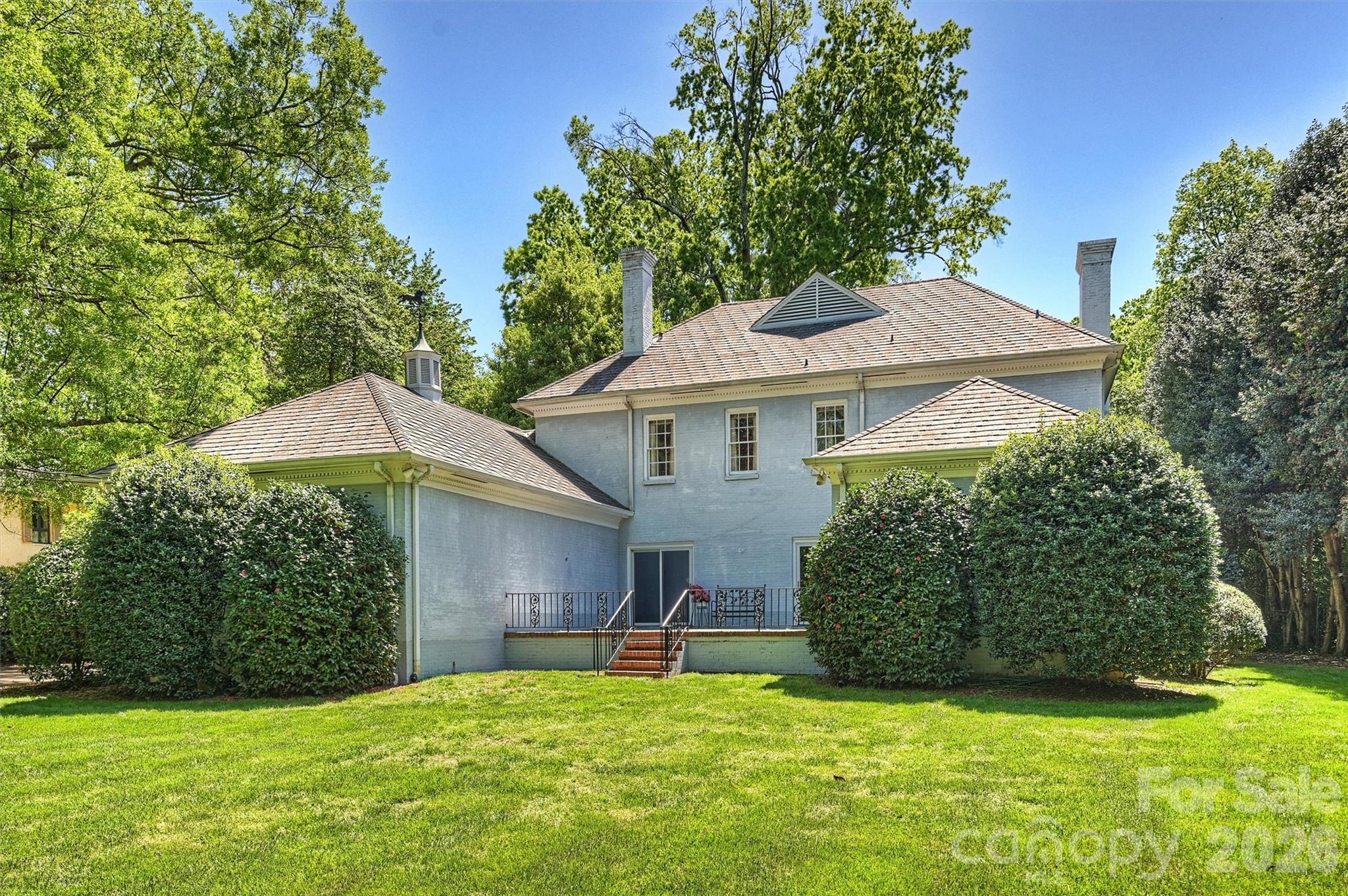 812 Ardsley Road
