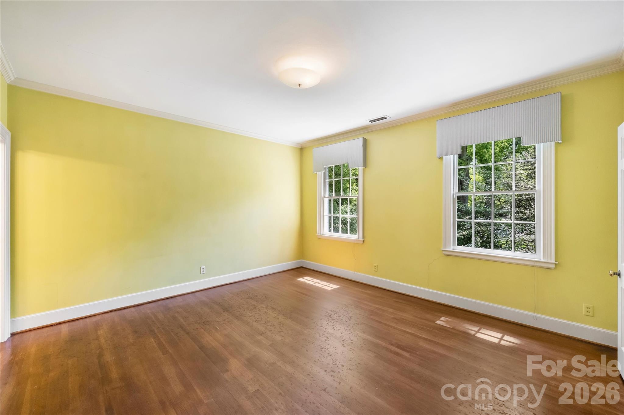 812 Ardsley Road