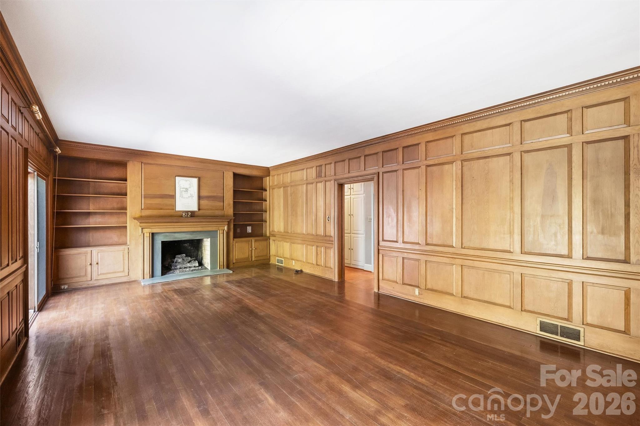 812 Ardsley Road