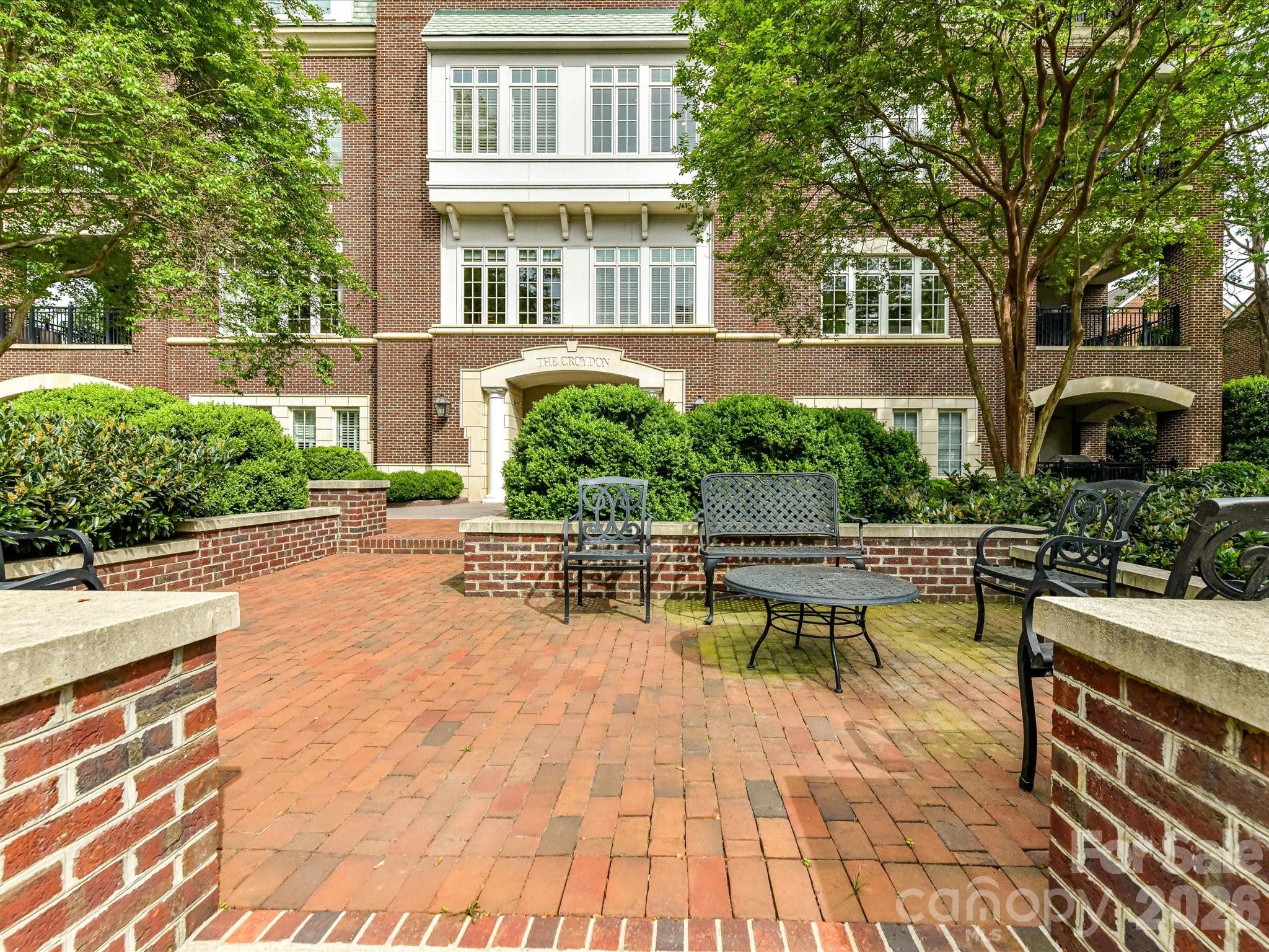 2223 Croydon Road Unit: 302