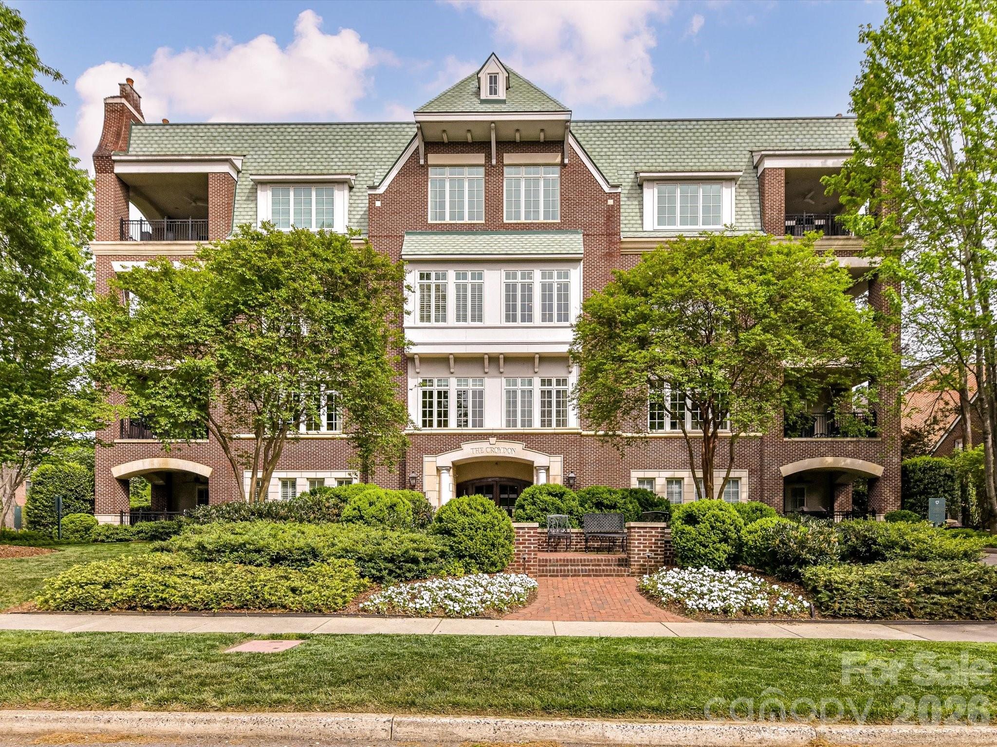 2223 Croydon Road Unit: 302