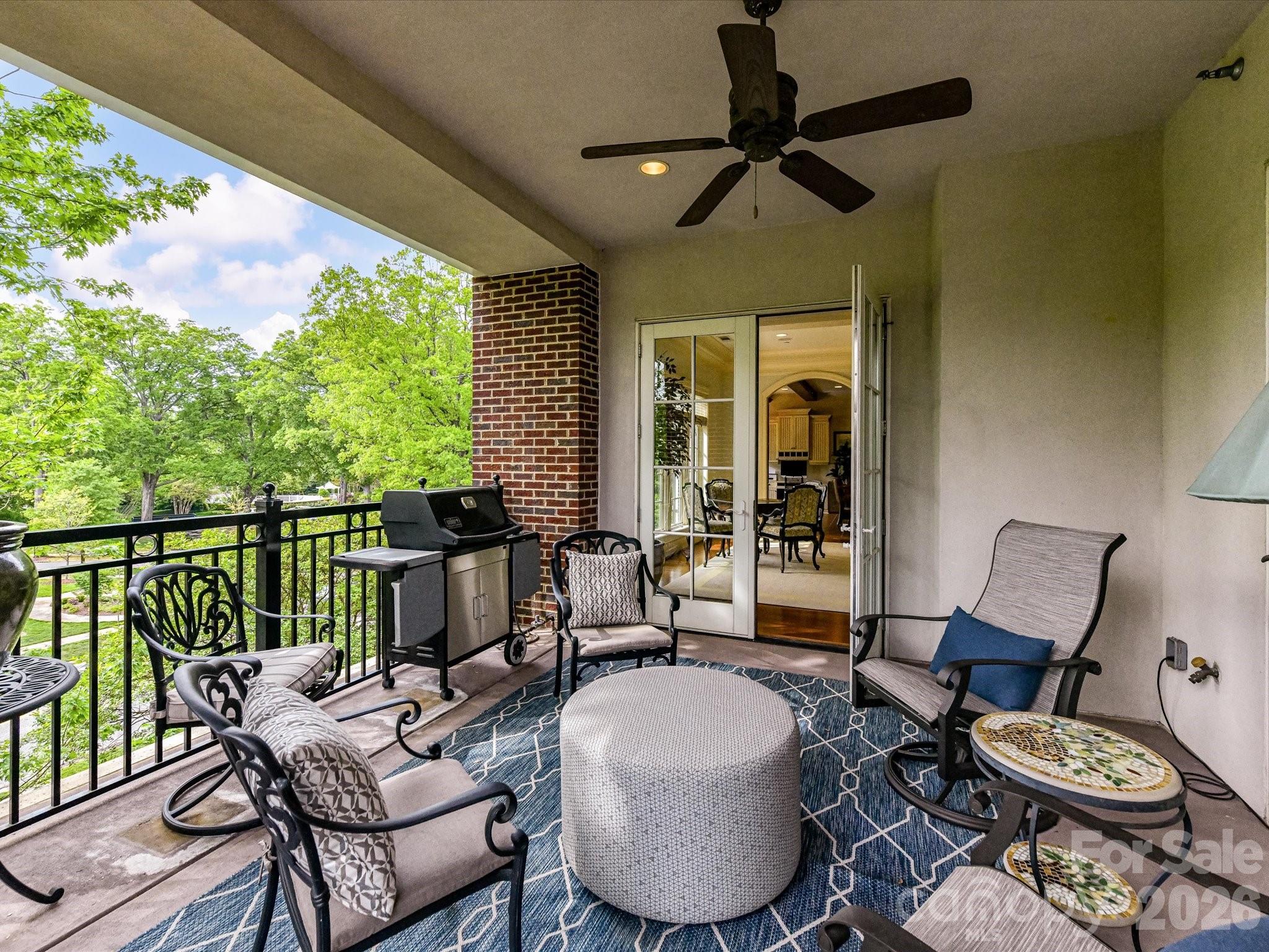 2223 Croydon Road Unit: 302