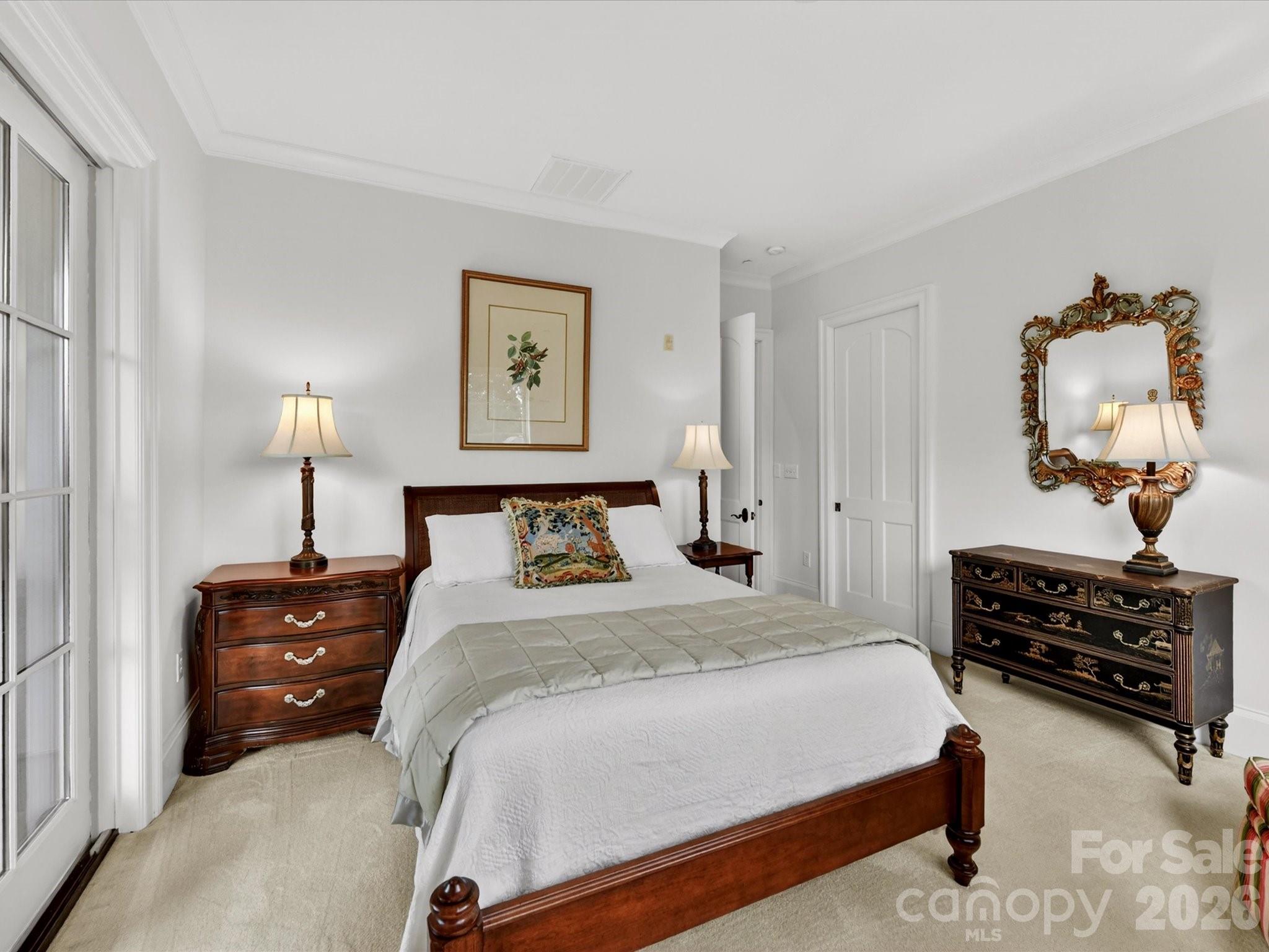 2223 Croydon Road Unit: 302