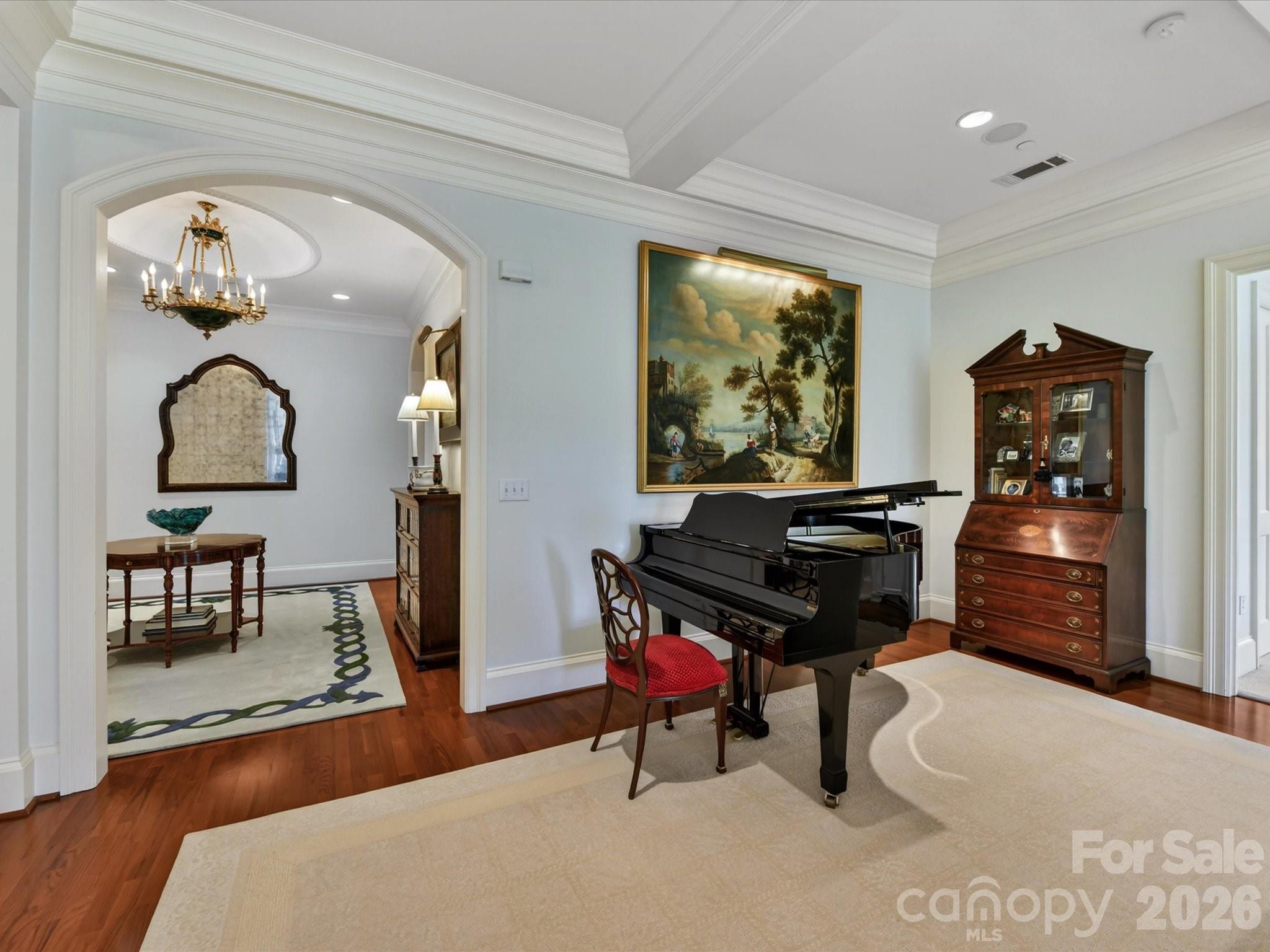 2223 Croydon Road Unit: 302