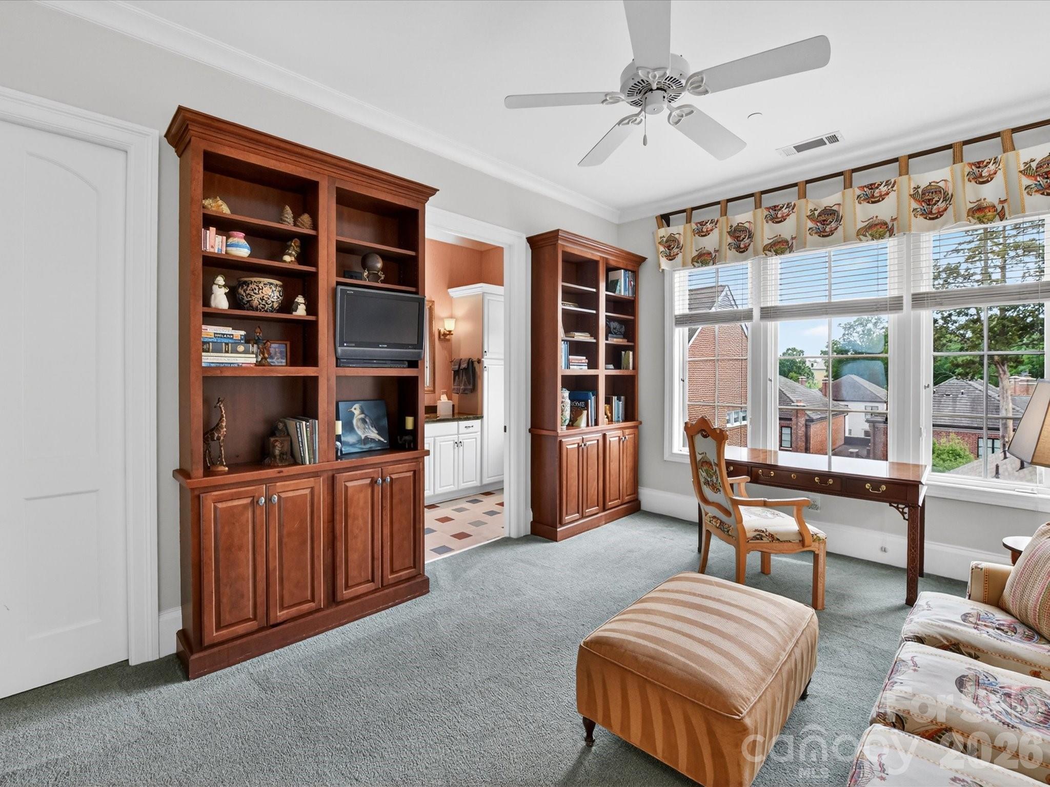 2223 Croydon Road Unit: 302