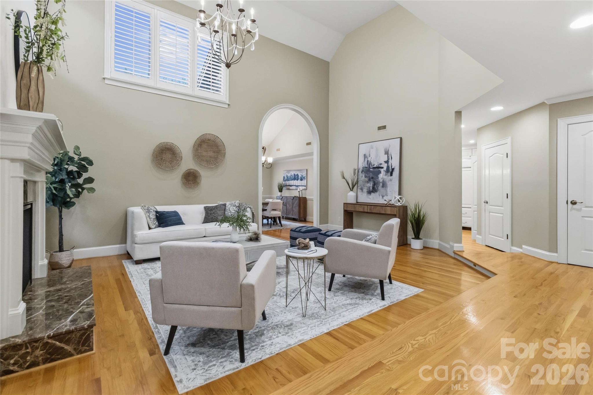 5740 Ballinard Lane