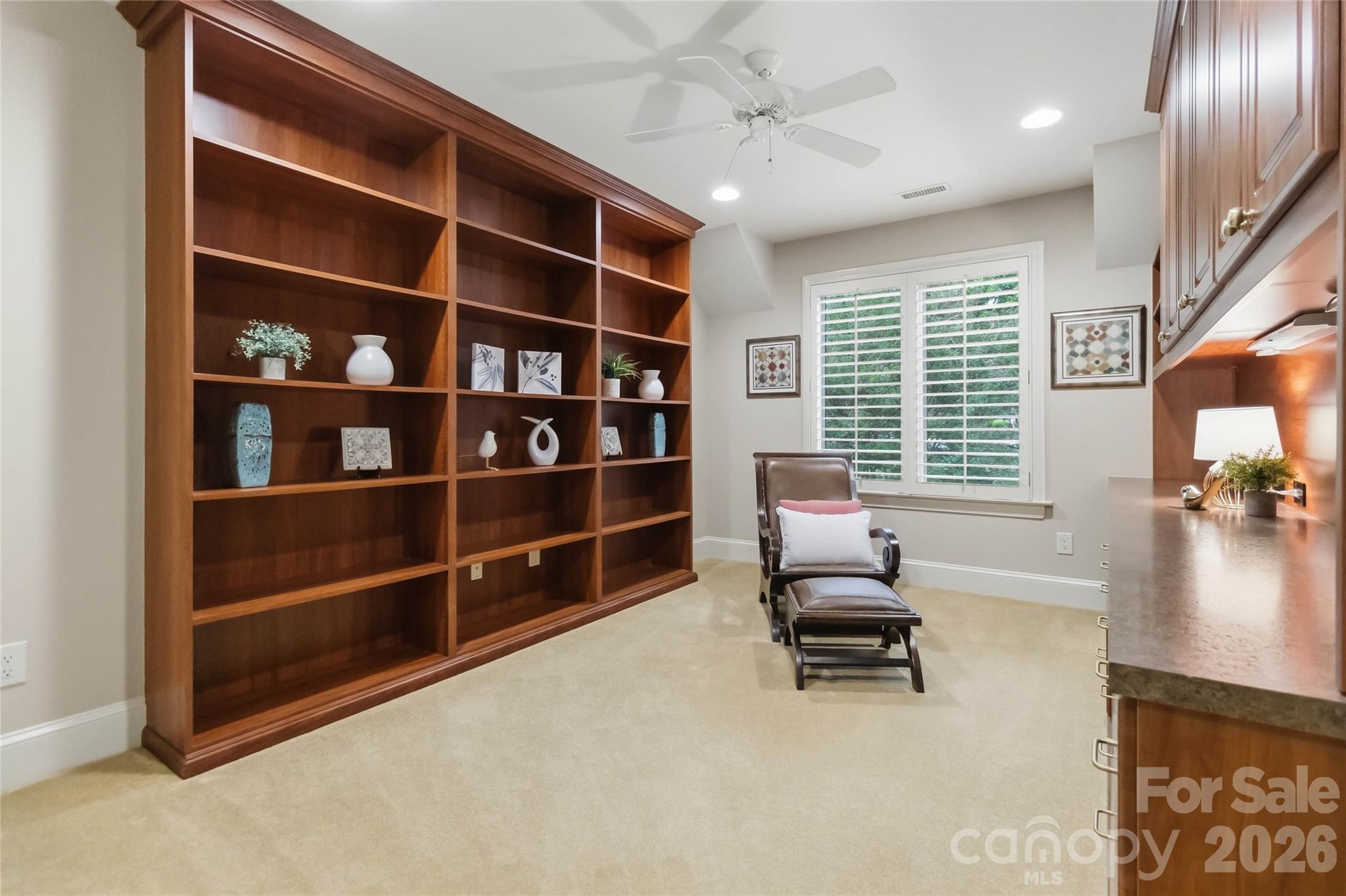 5740 Ballinard Lane