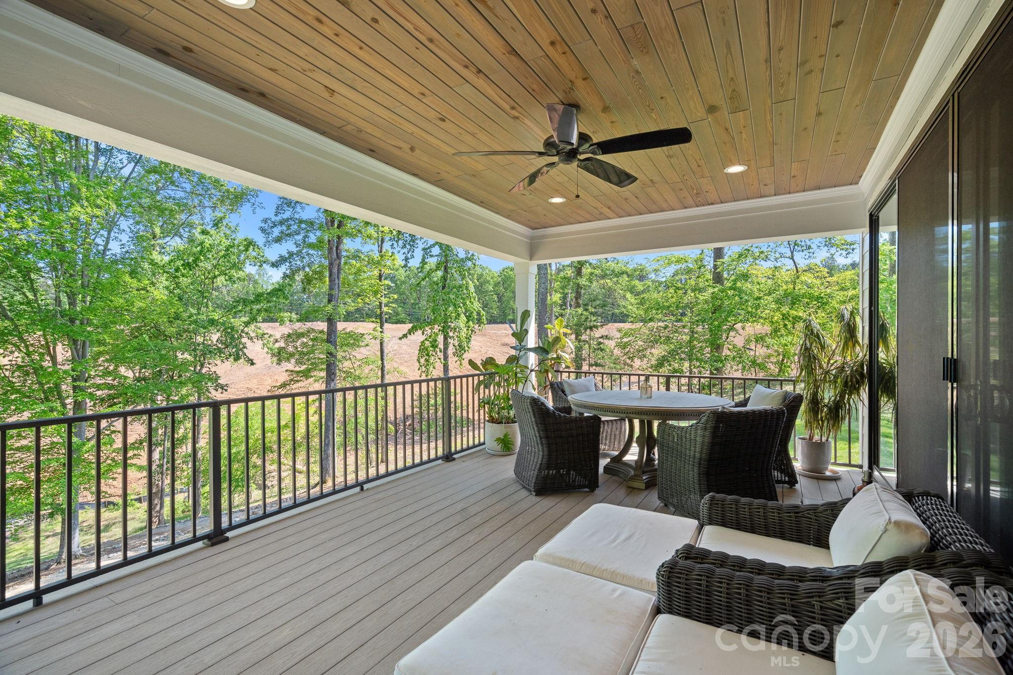 1420 Roundstone Road