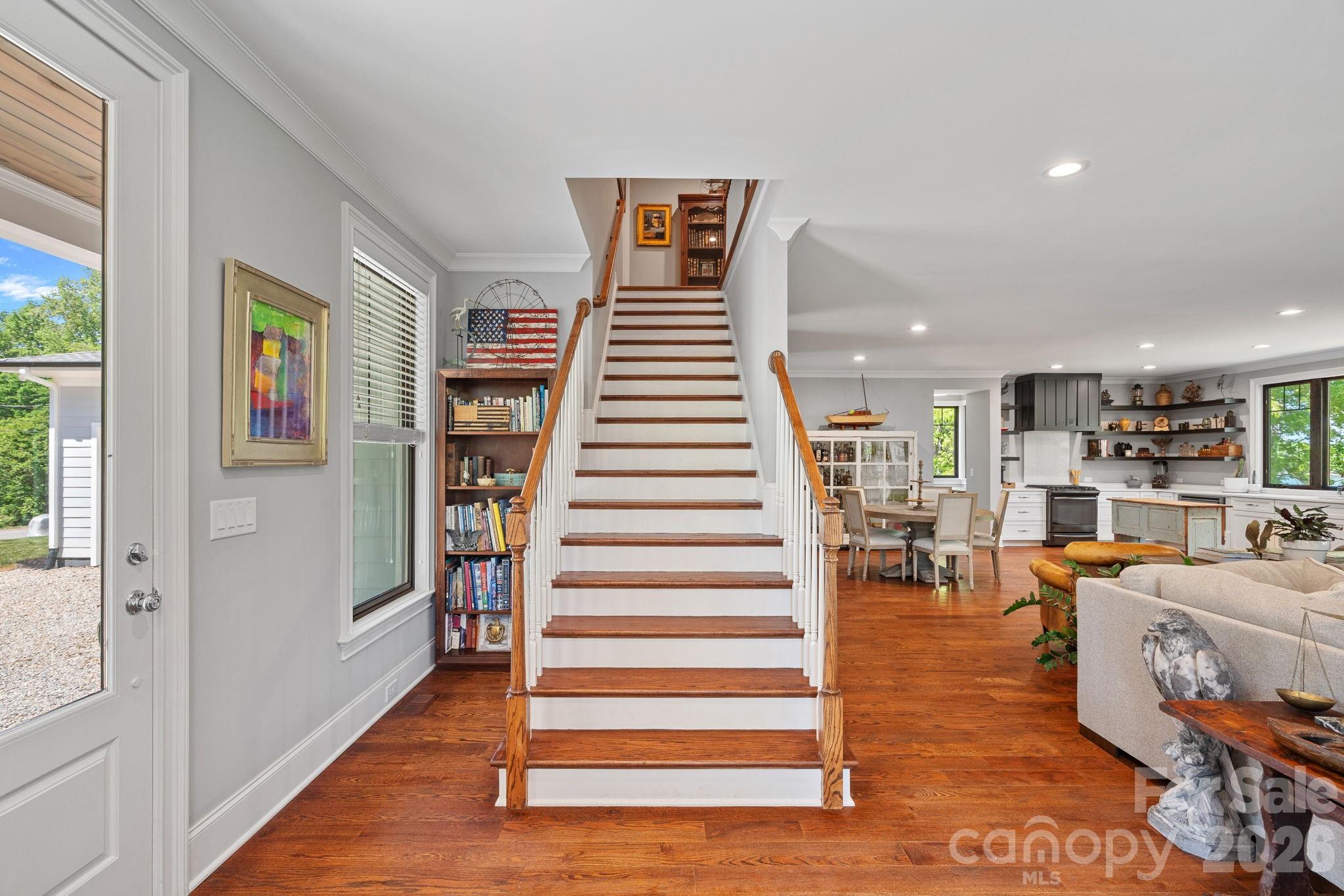 1420 Roundstone Road