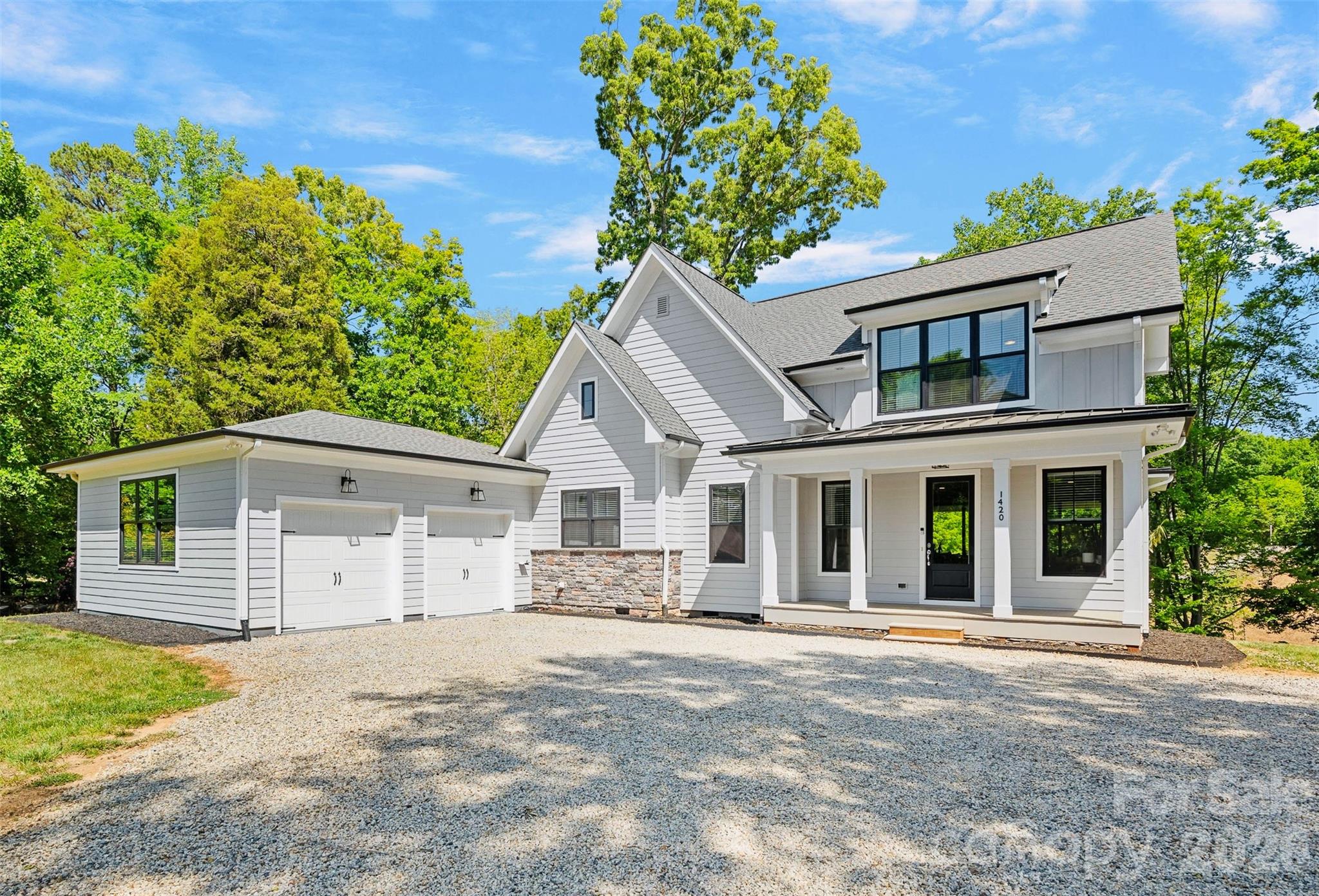 1420 Roundstone Road
