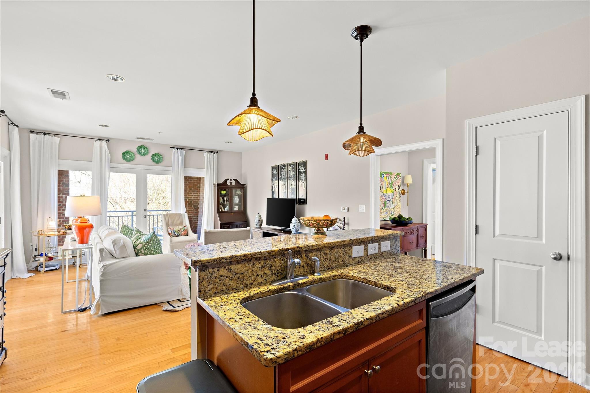 1903 Kenilworth Avenue Unit: 205