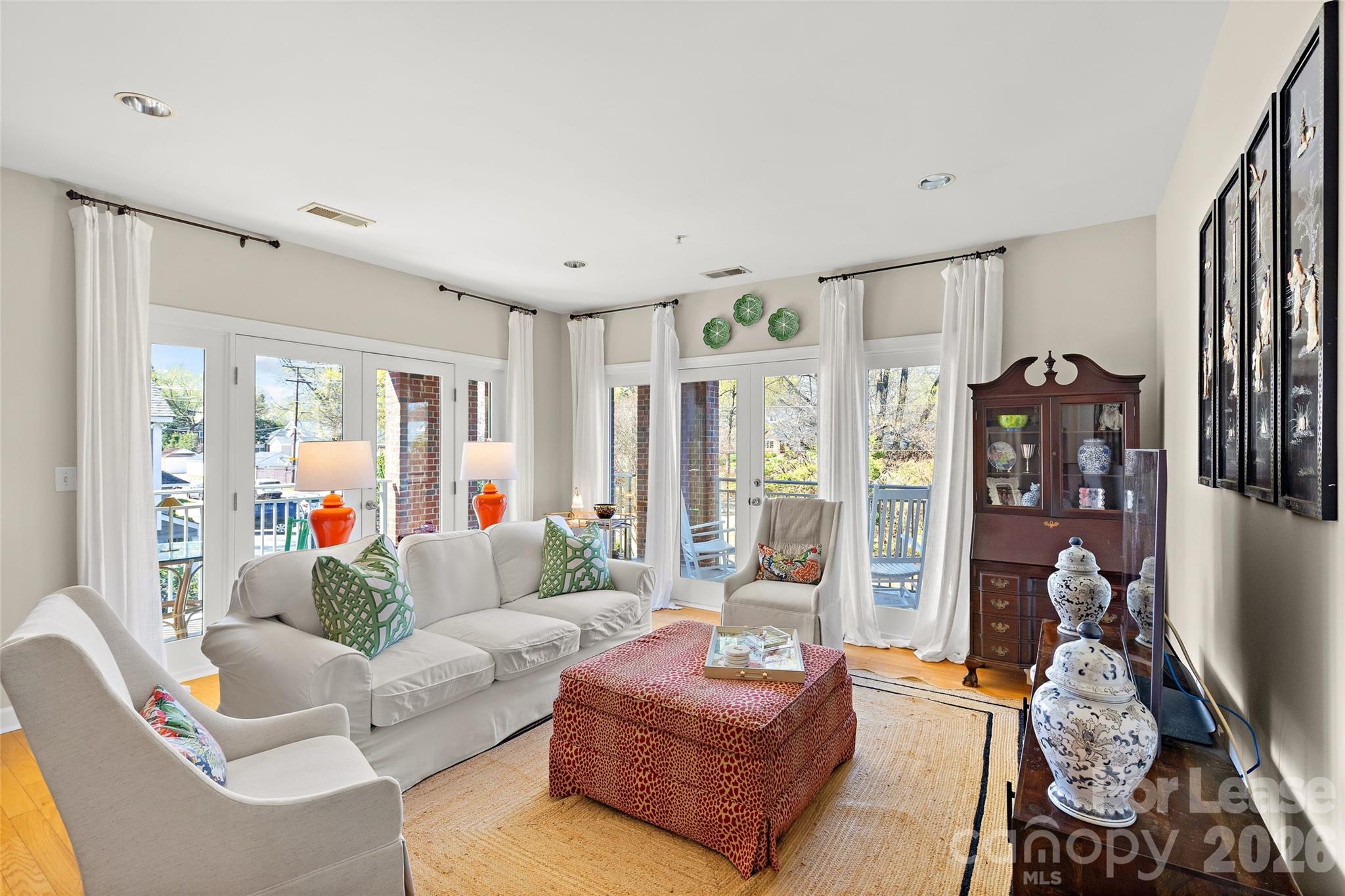 1903 Kenilworth Avenue Unit: 205