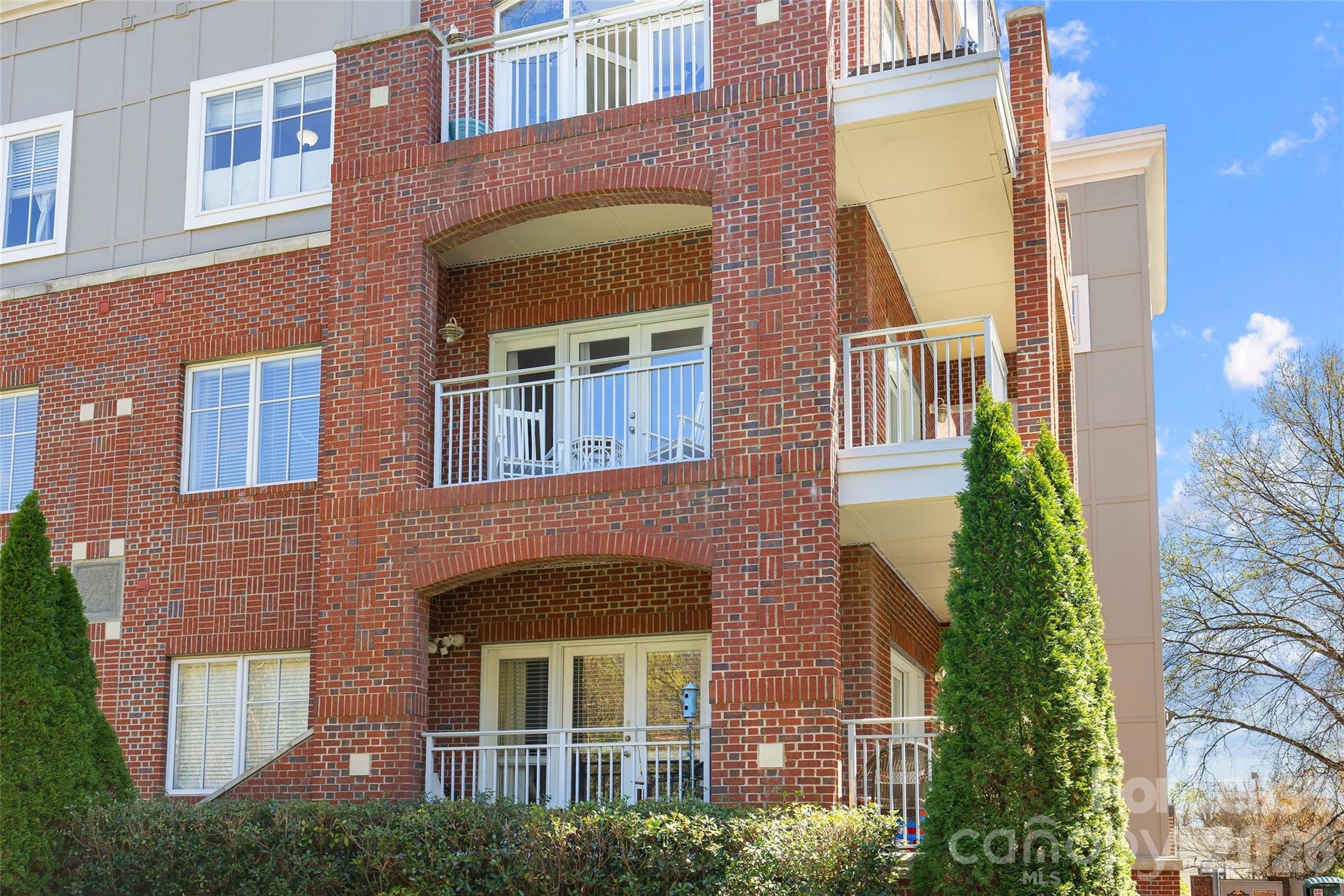 1903 Kenilworth Avenue Unit: 205