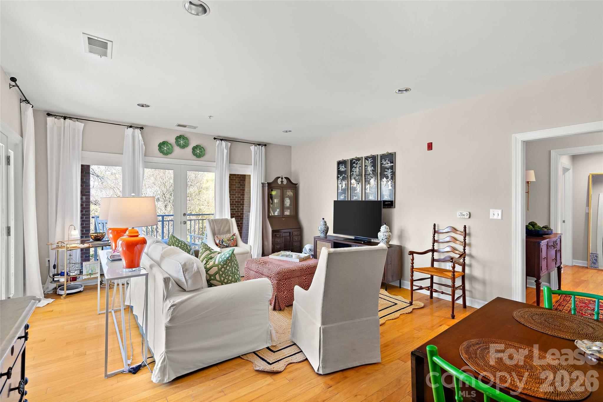 1903 Kenilworth Avenue Unit: 205