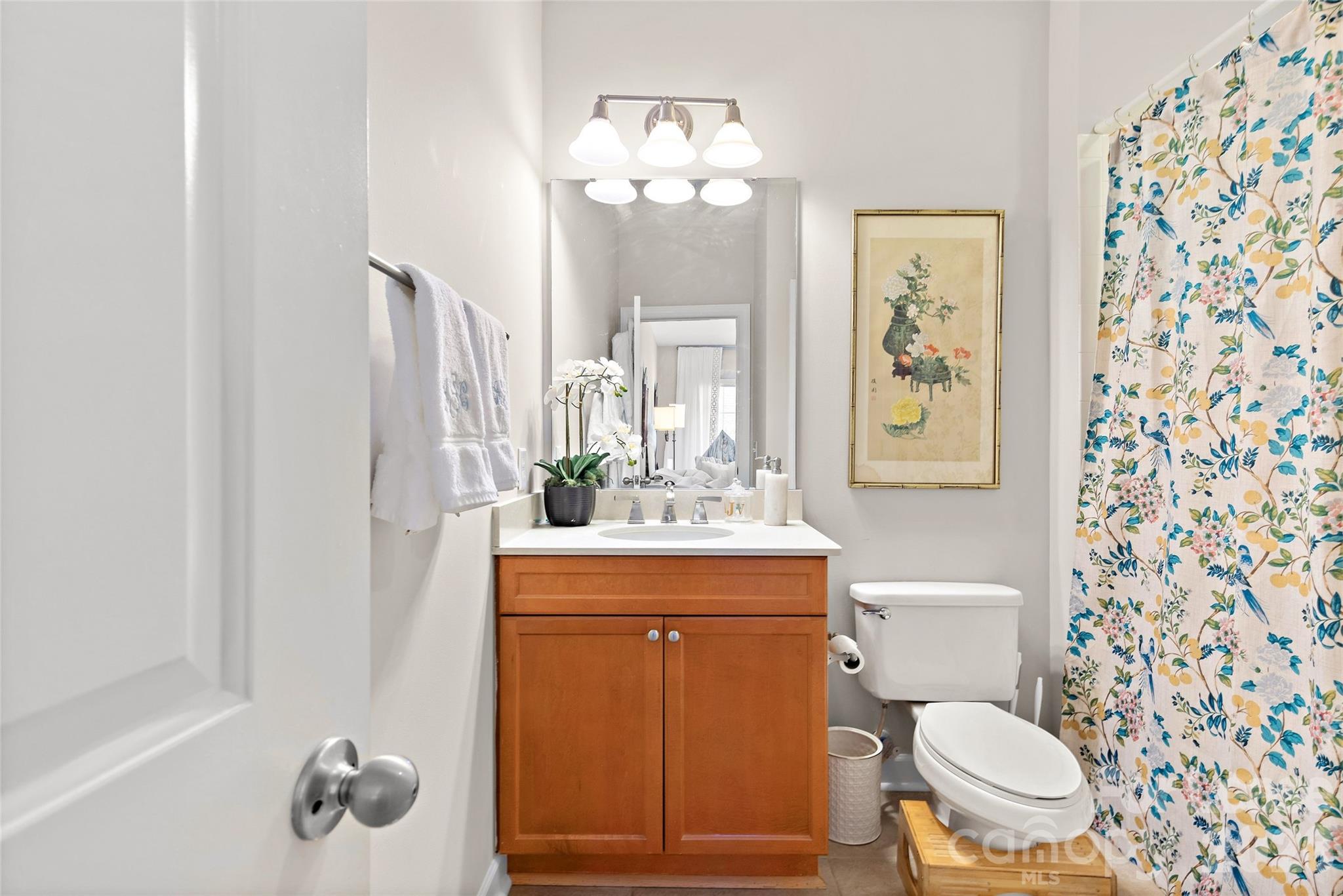 1903 Kenilworth Avenue Unit: 205