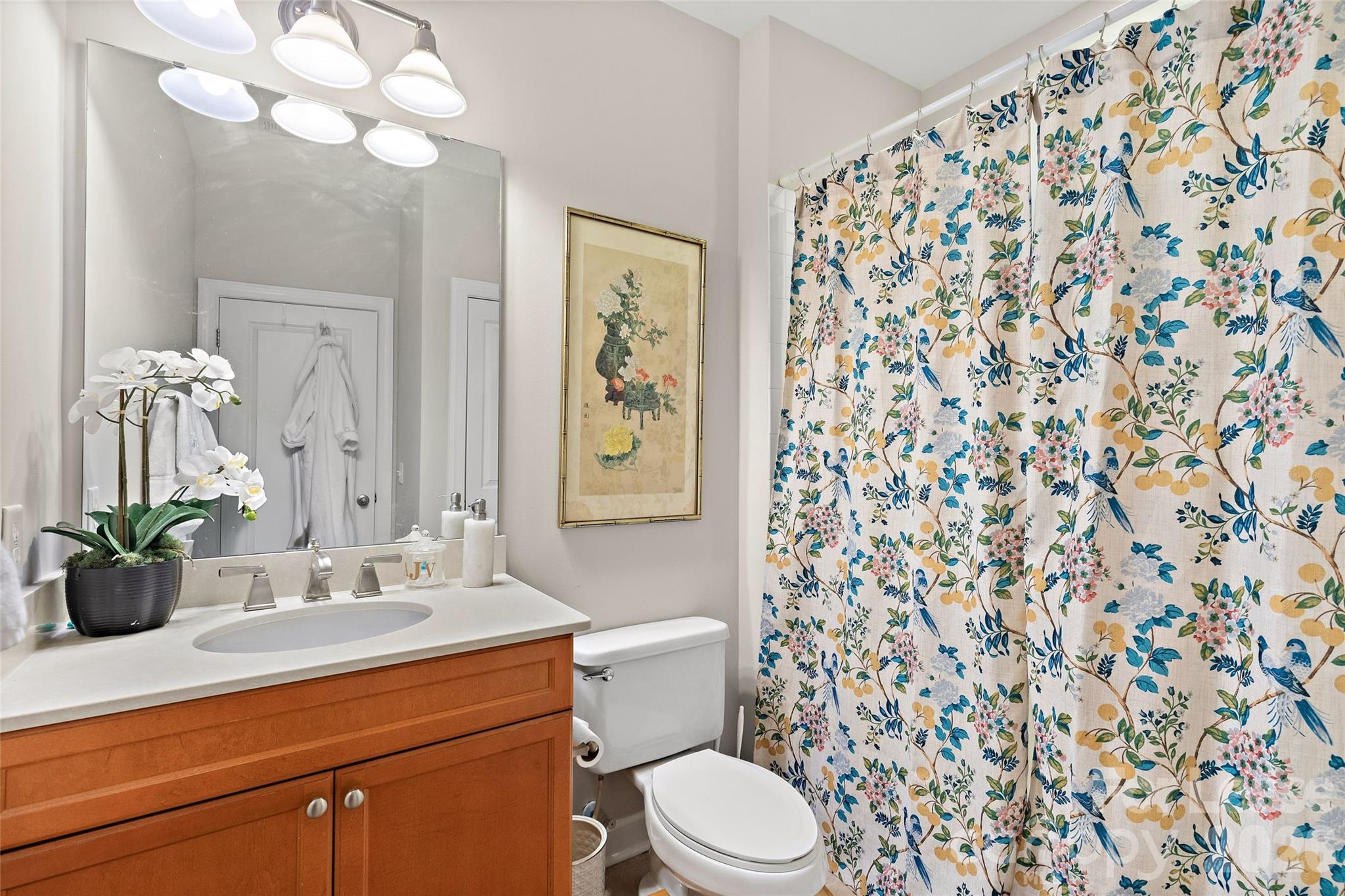 1903 Kenilworth Avenue Unit: 205