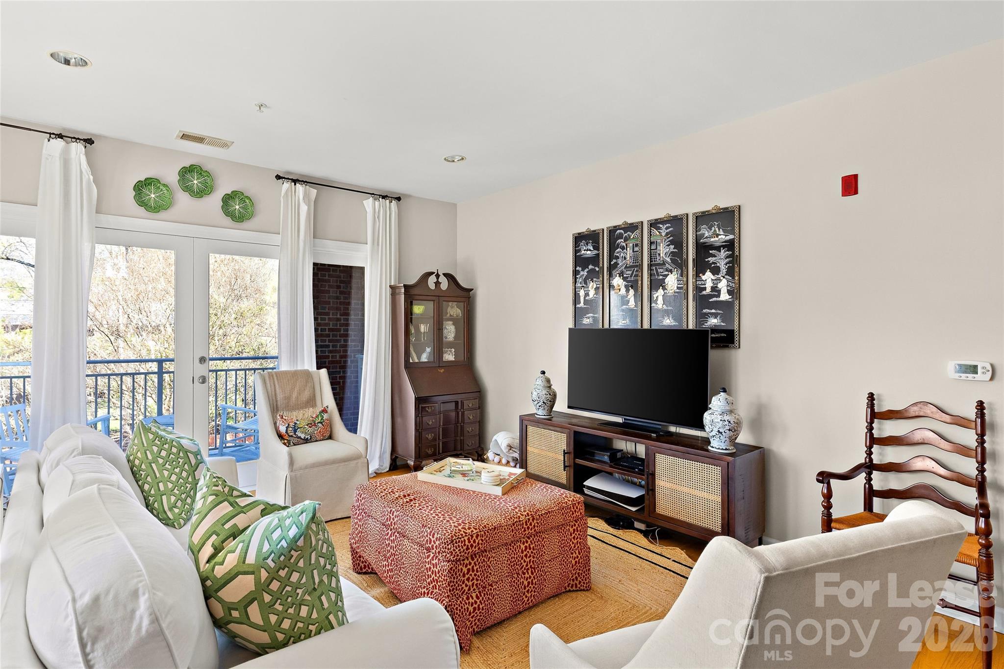 1903 Kenilworth Avenue Unit: 205