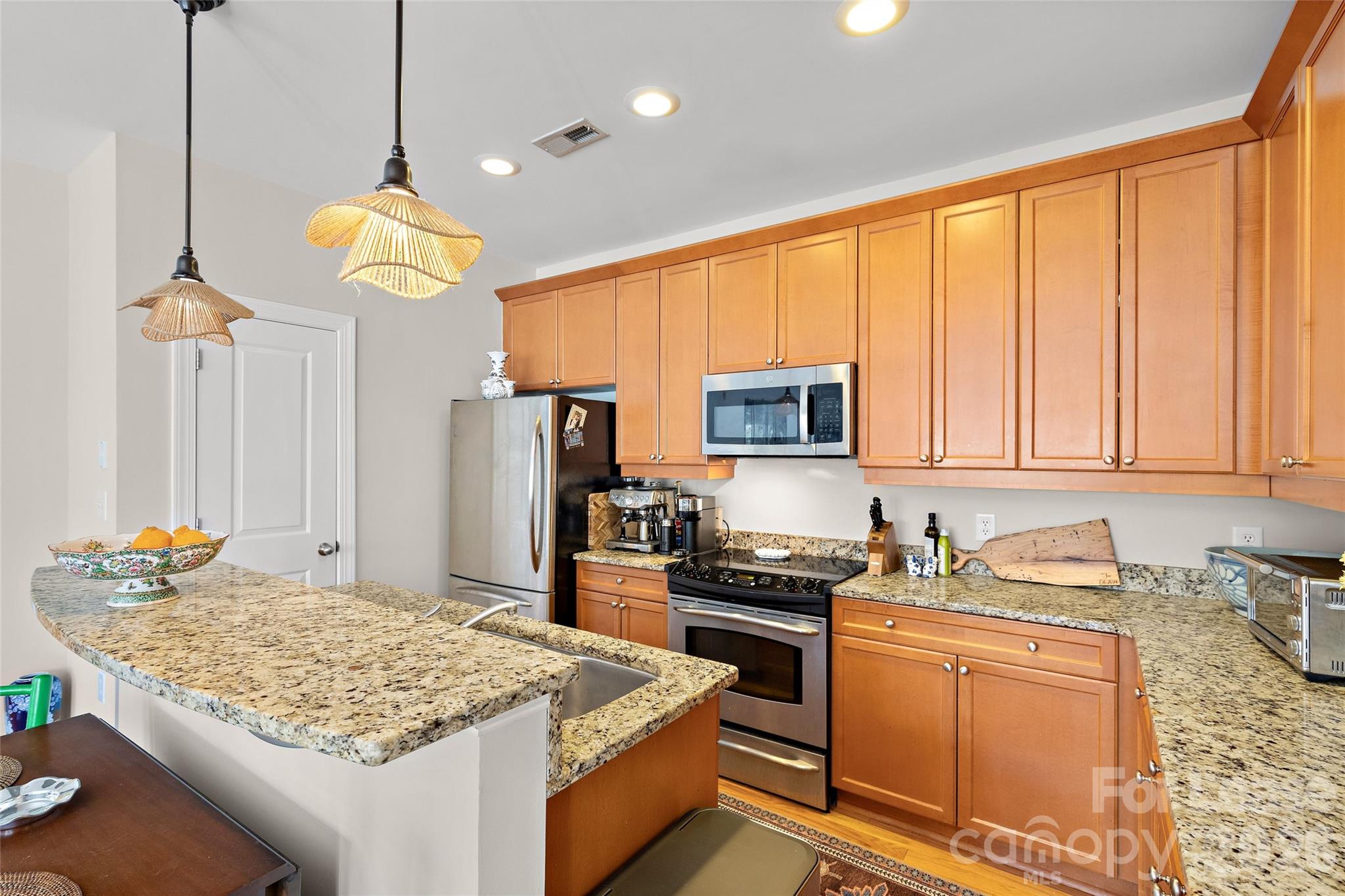 1903 Kenilworth Avenue Unit: 205