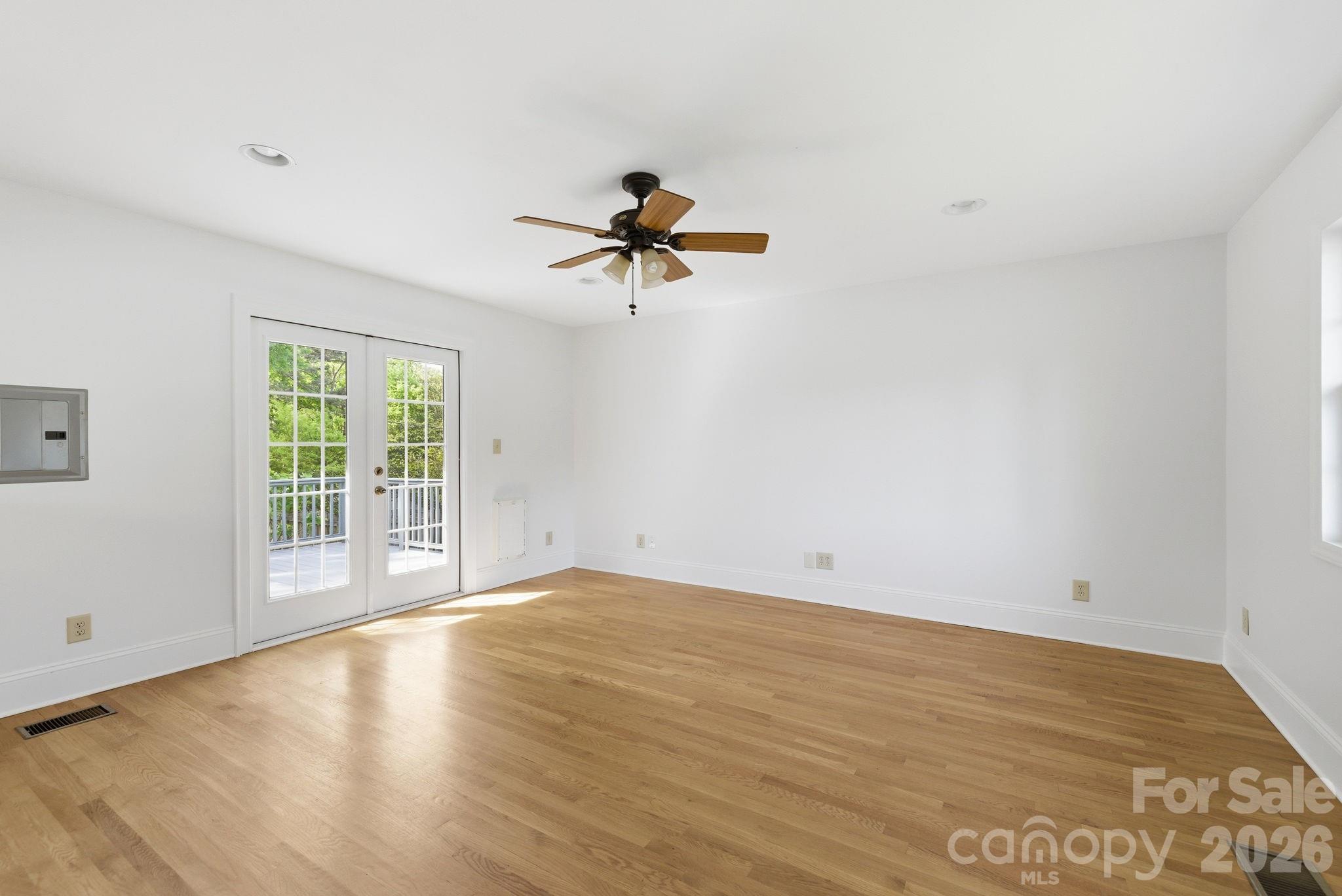 1408 Seneca Place