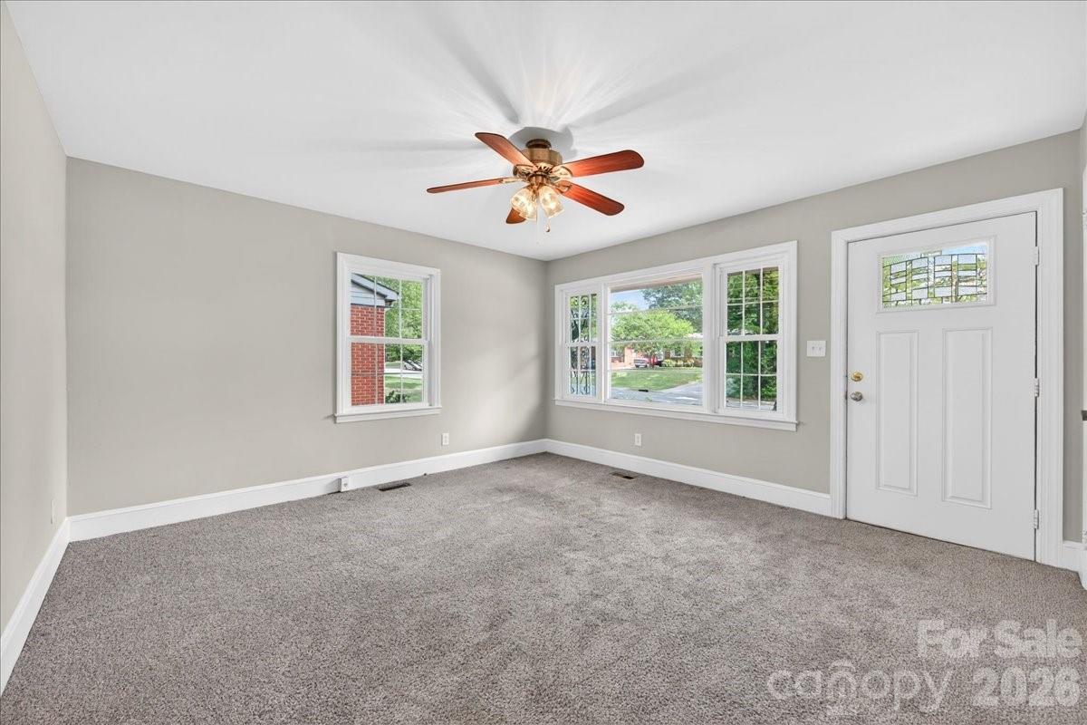 4820 Charleston Drive
