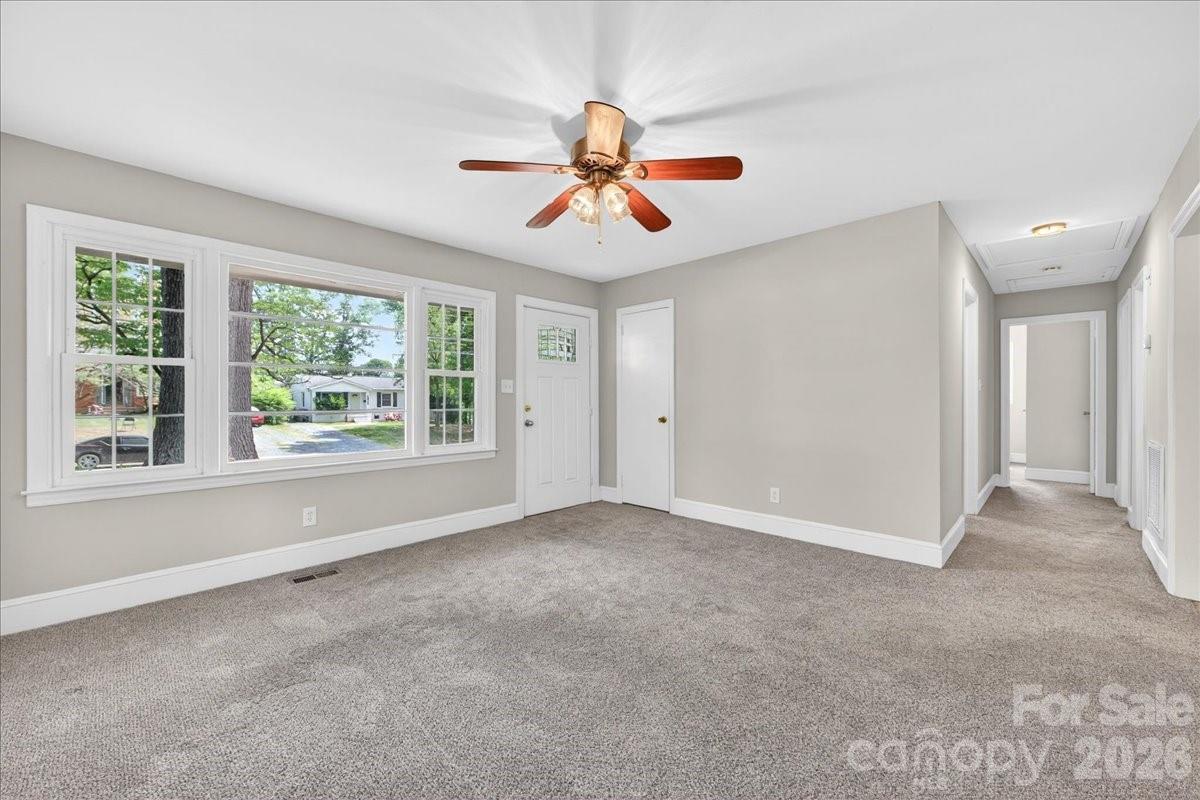 4820 Charleston Drive
