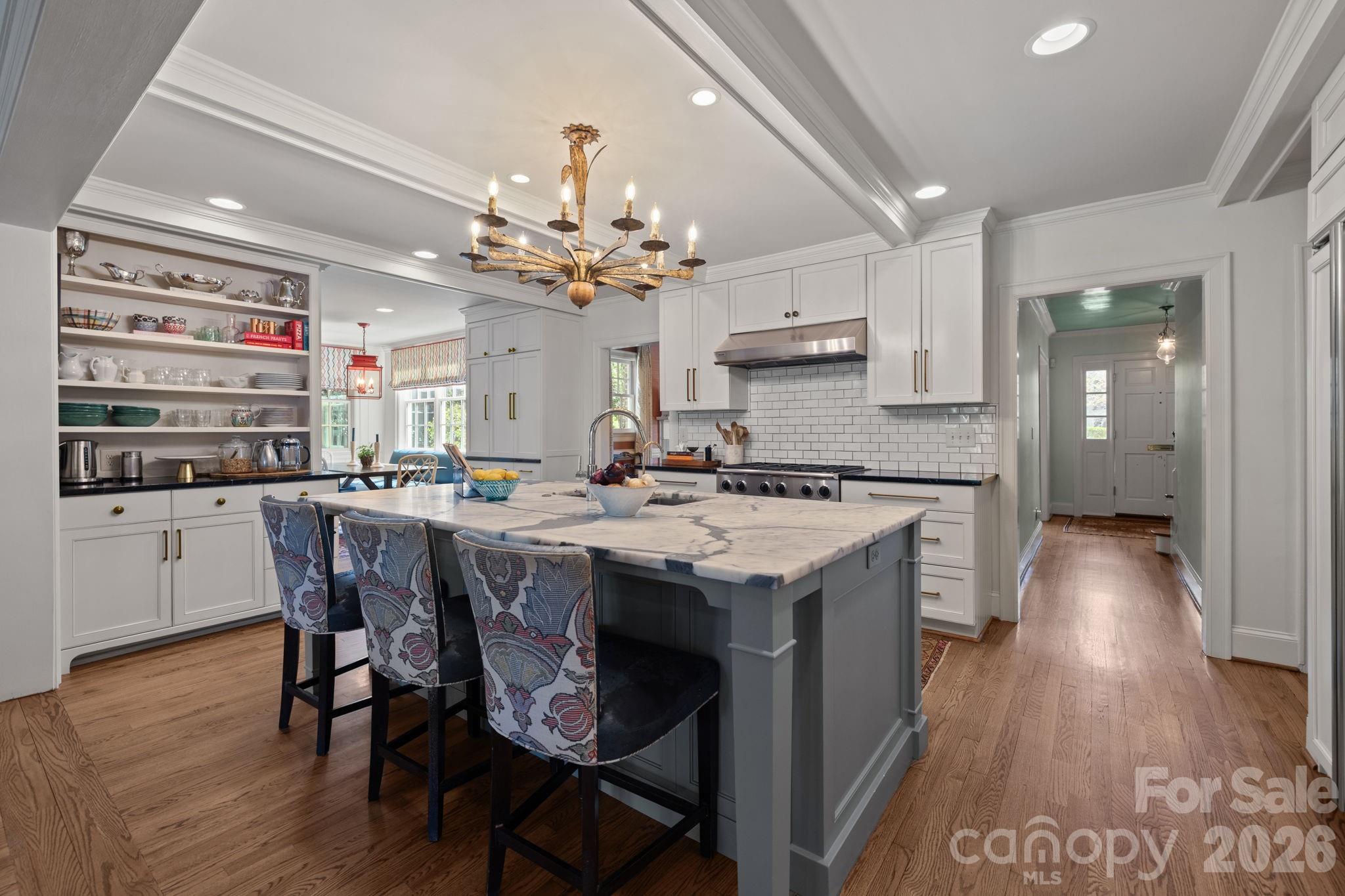 312 Ridgewood Avenue