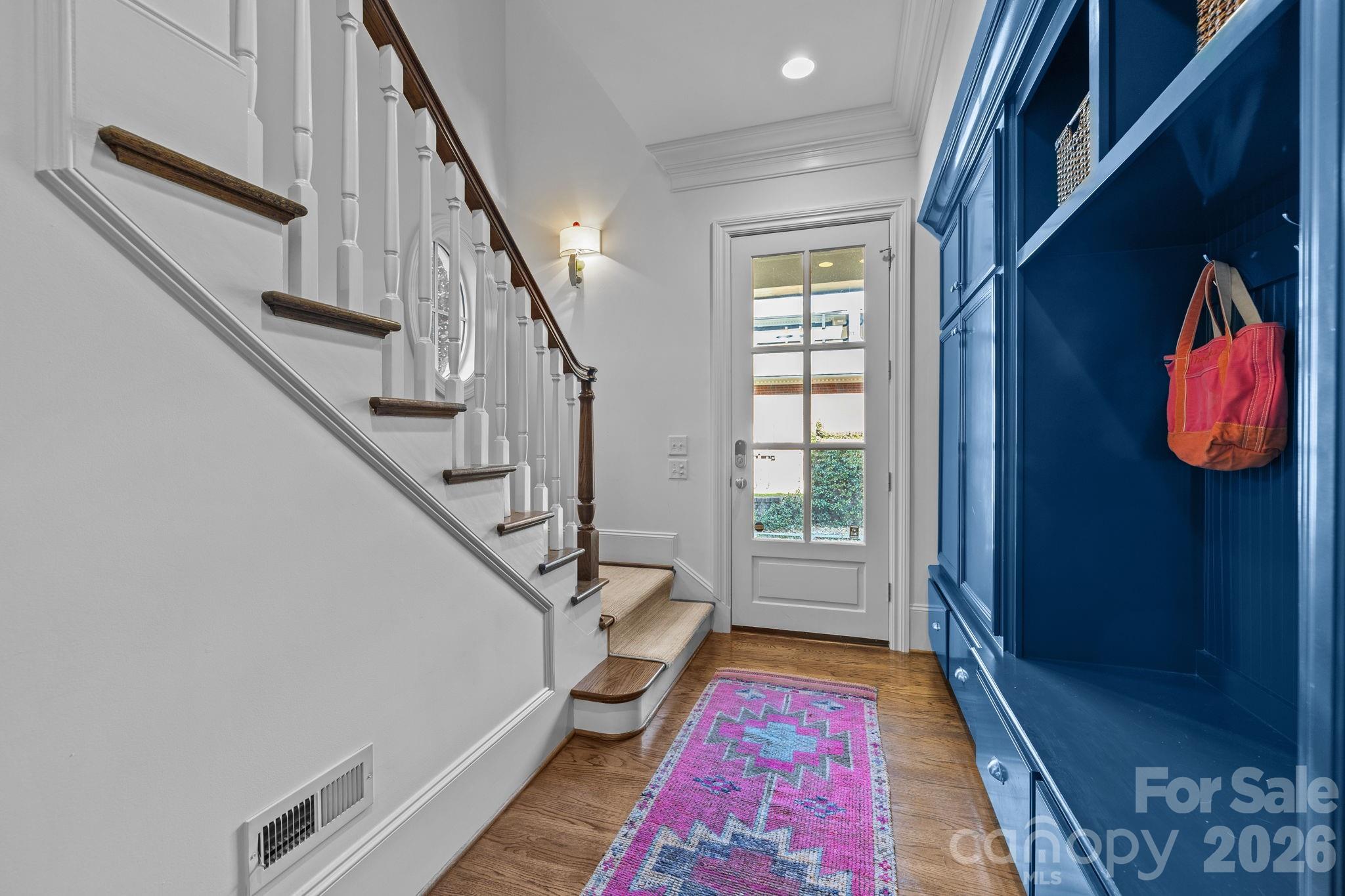 3907 Foxcroft Road