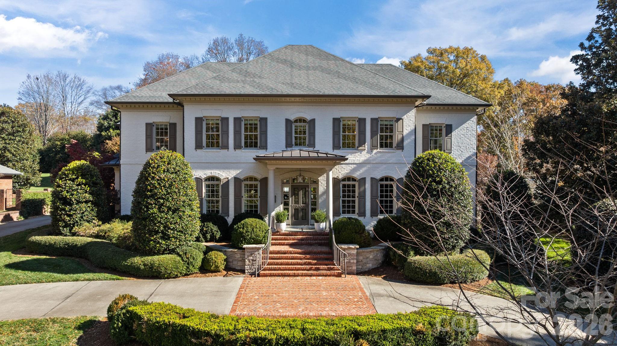 3907 Foxcroft Road