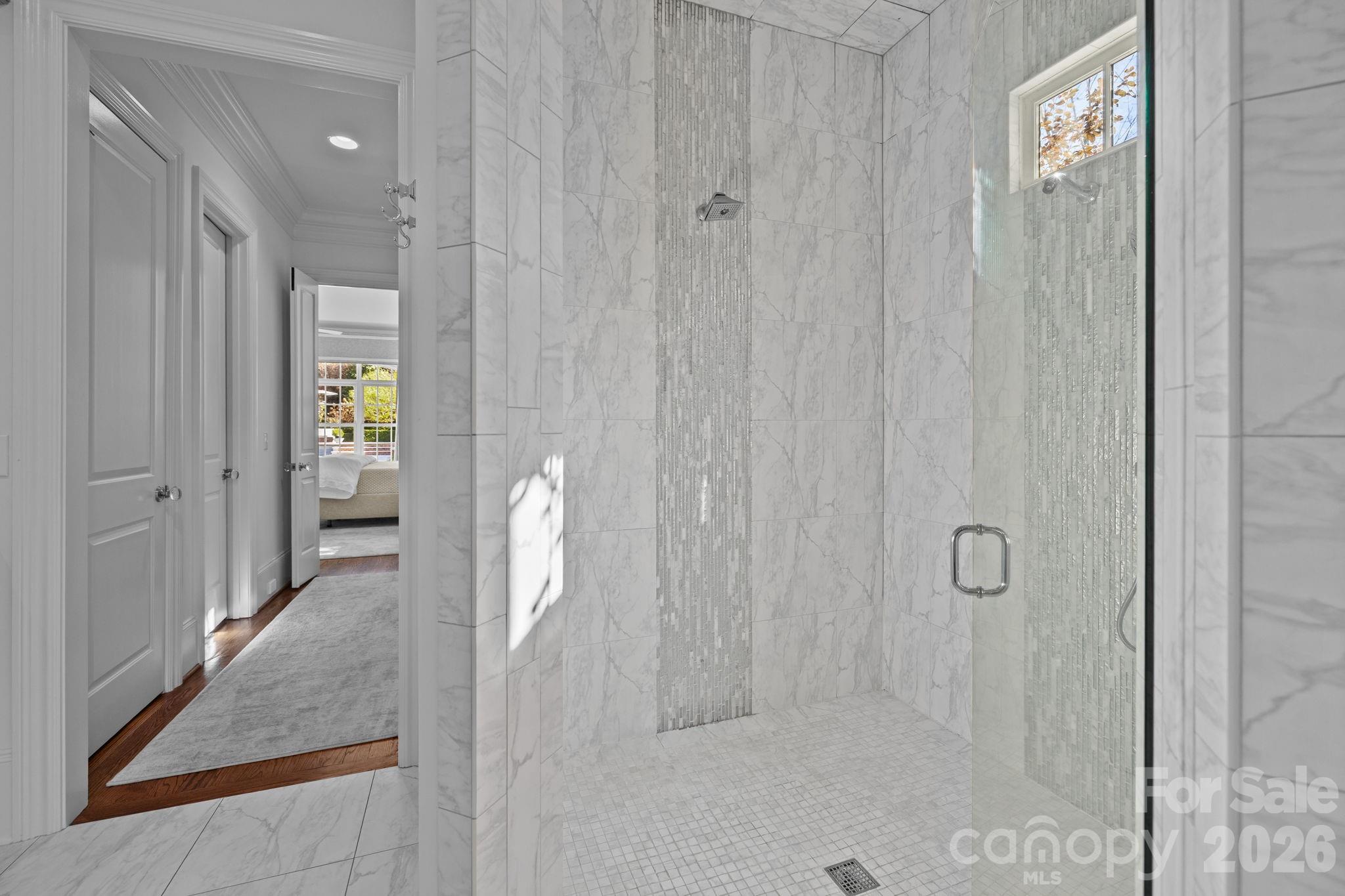 3907 Foxcroft Road