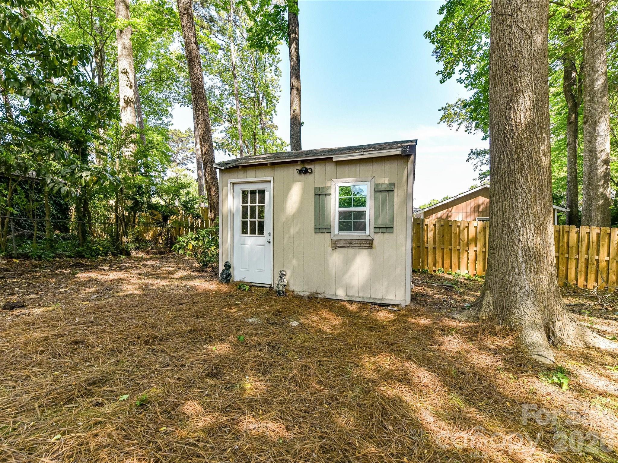 4017 Meadston Lane