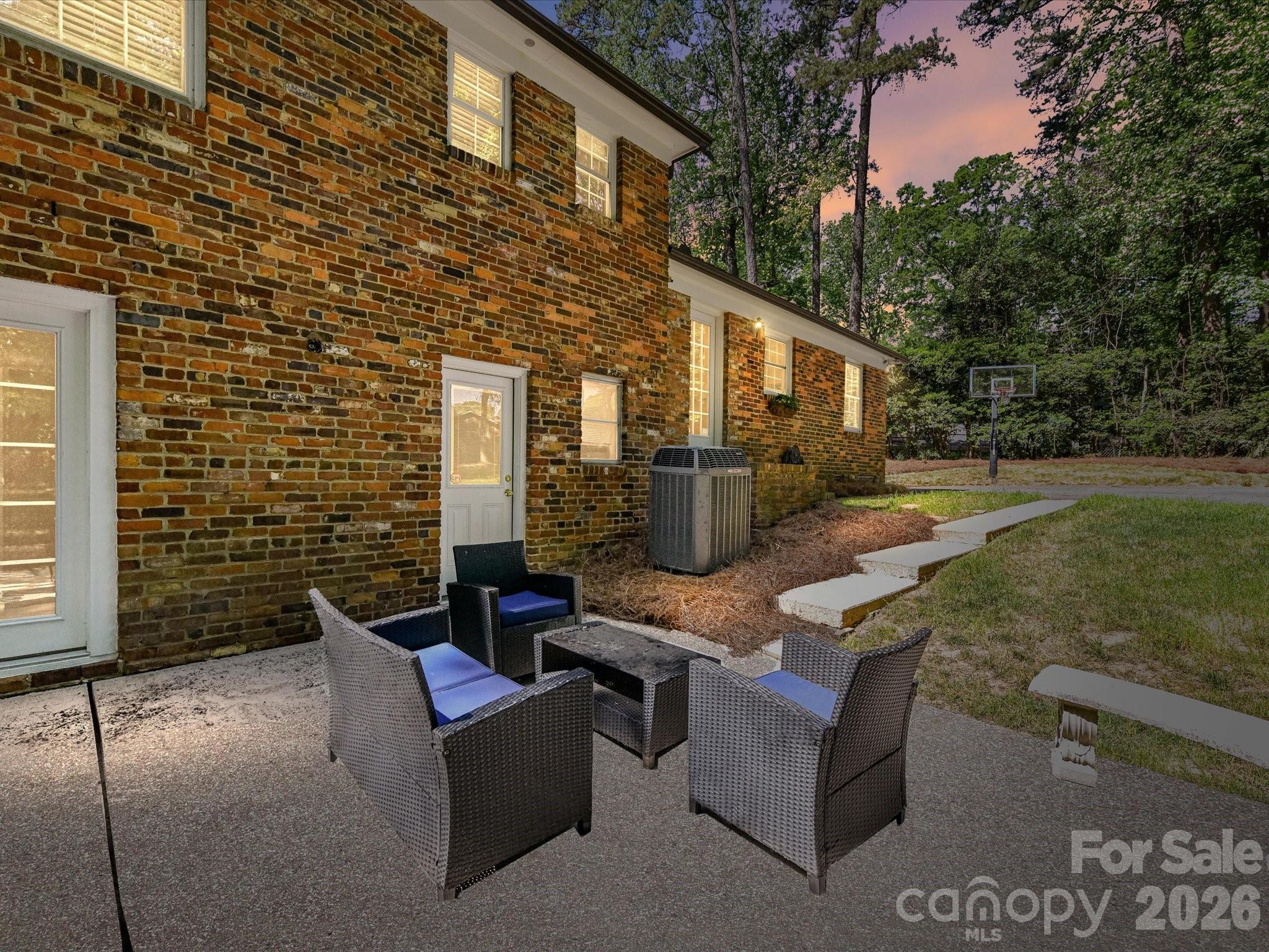 4017 Meadston Lane