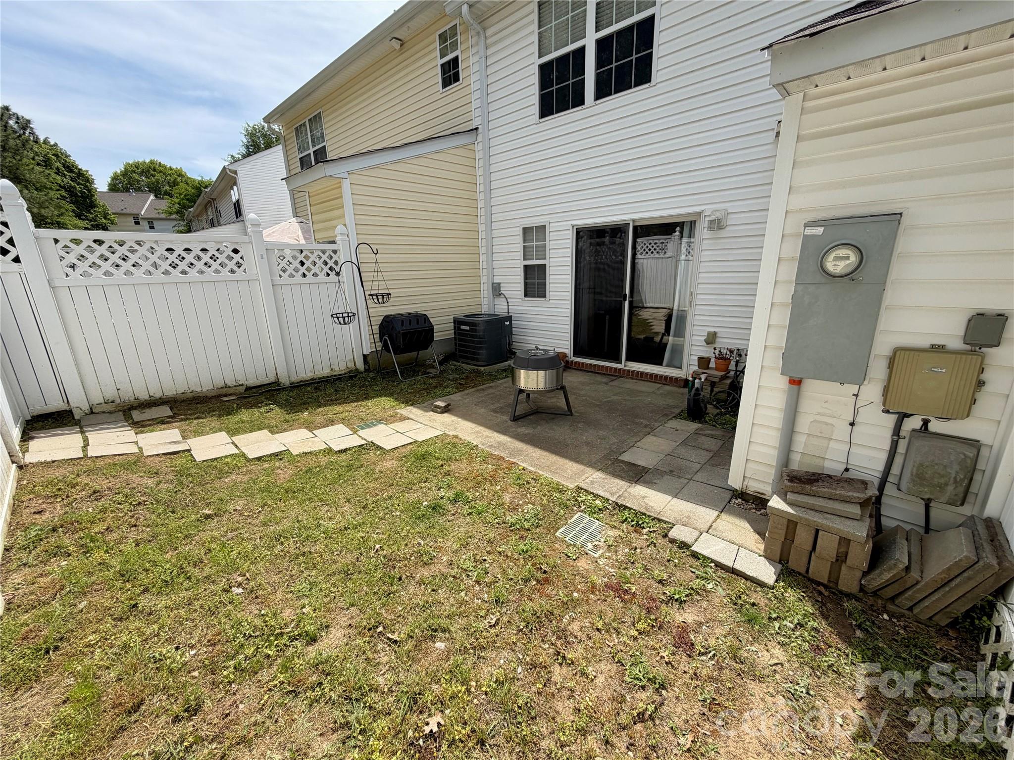 732 Rock Lake Glen