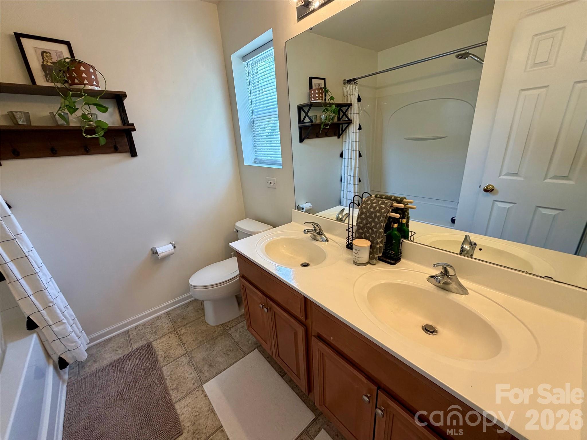 732 Rock Lake Glen