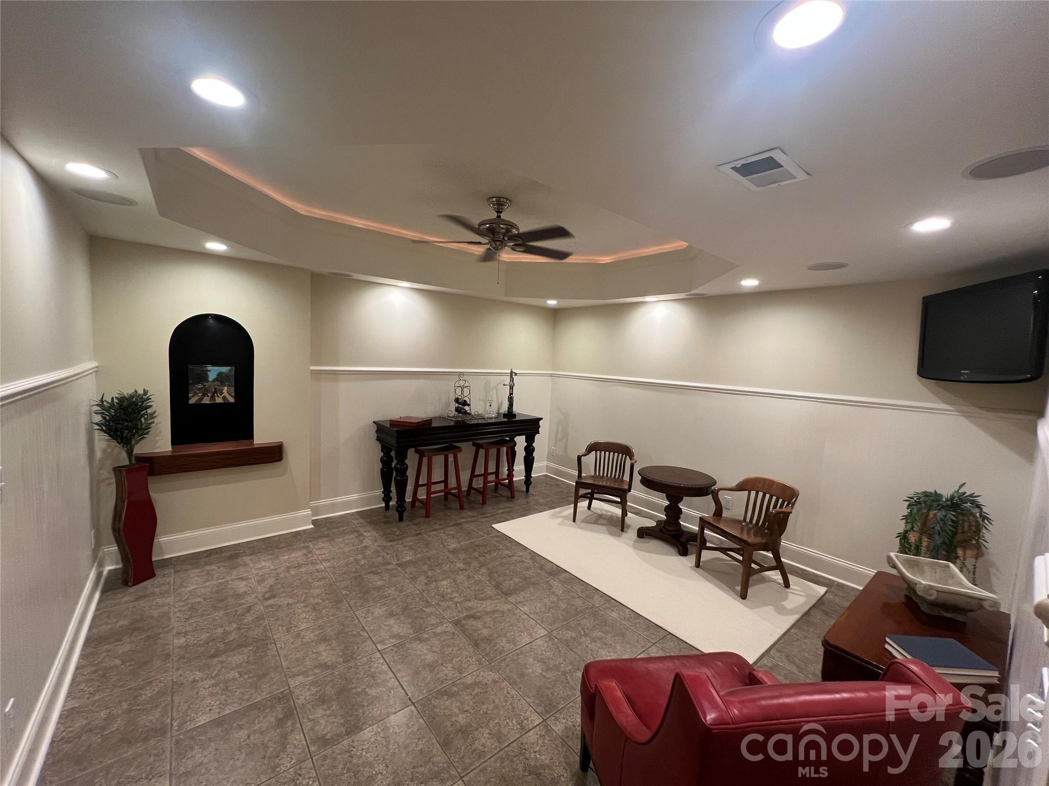 1514 Elmsford Lane