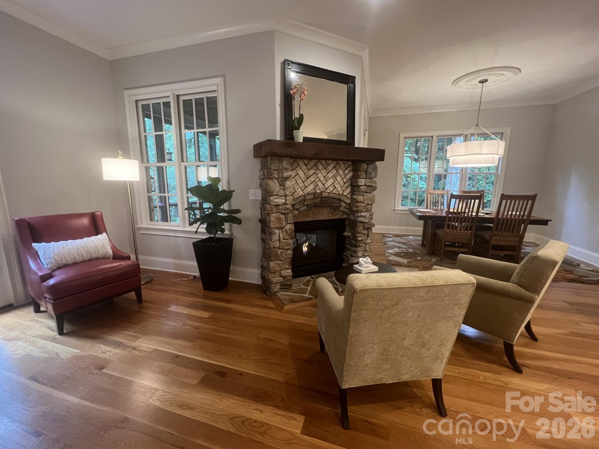 1514 Elmsford Lane