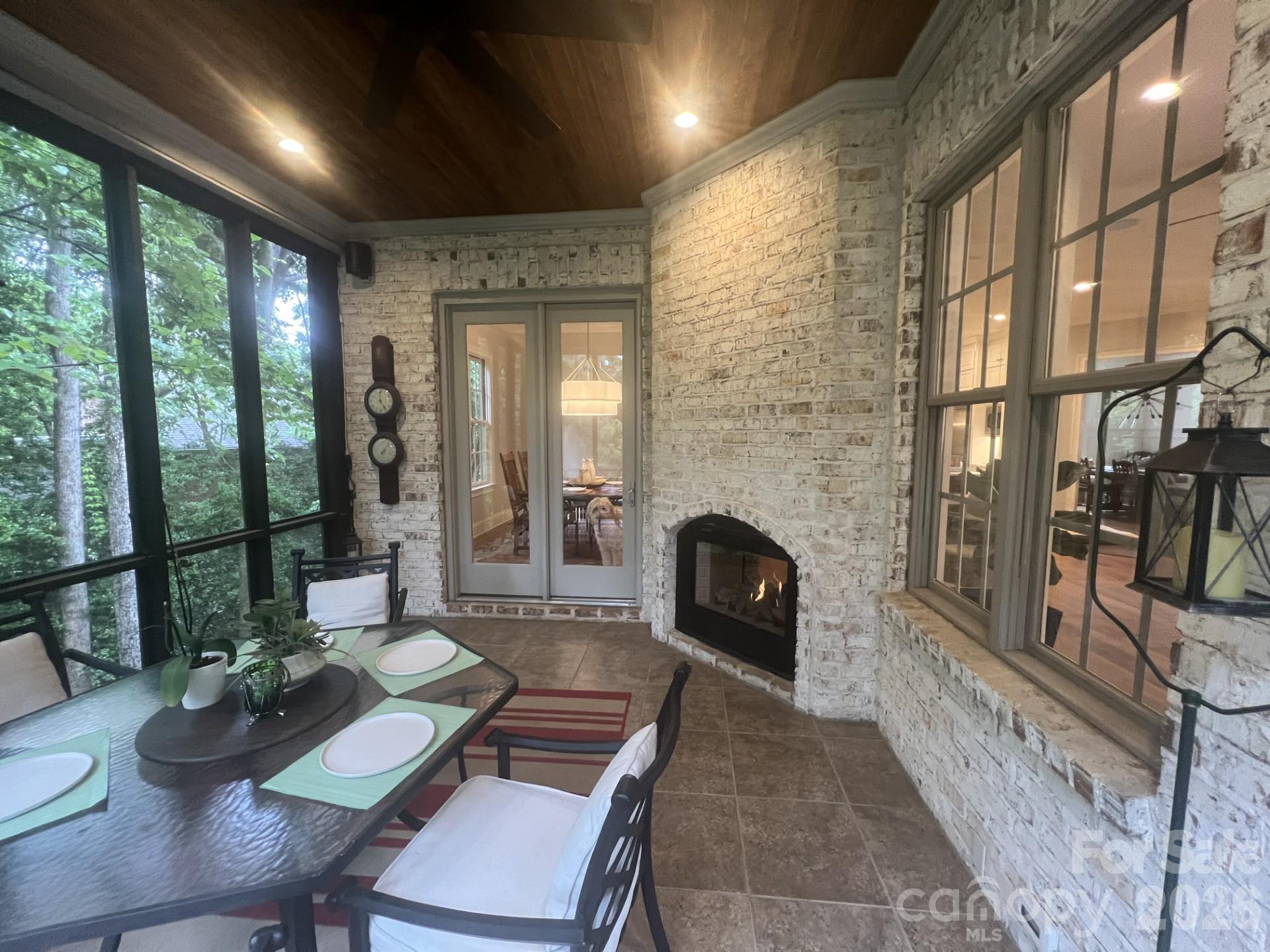 1514 Elmsford Lane