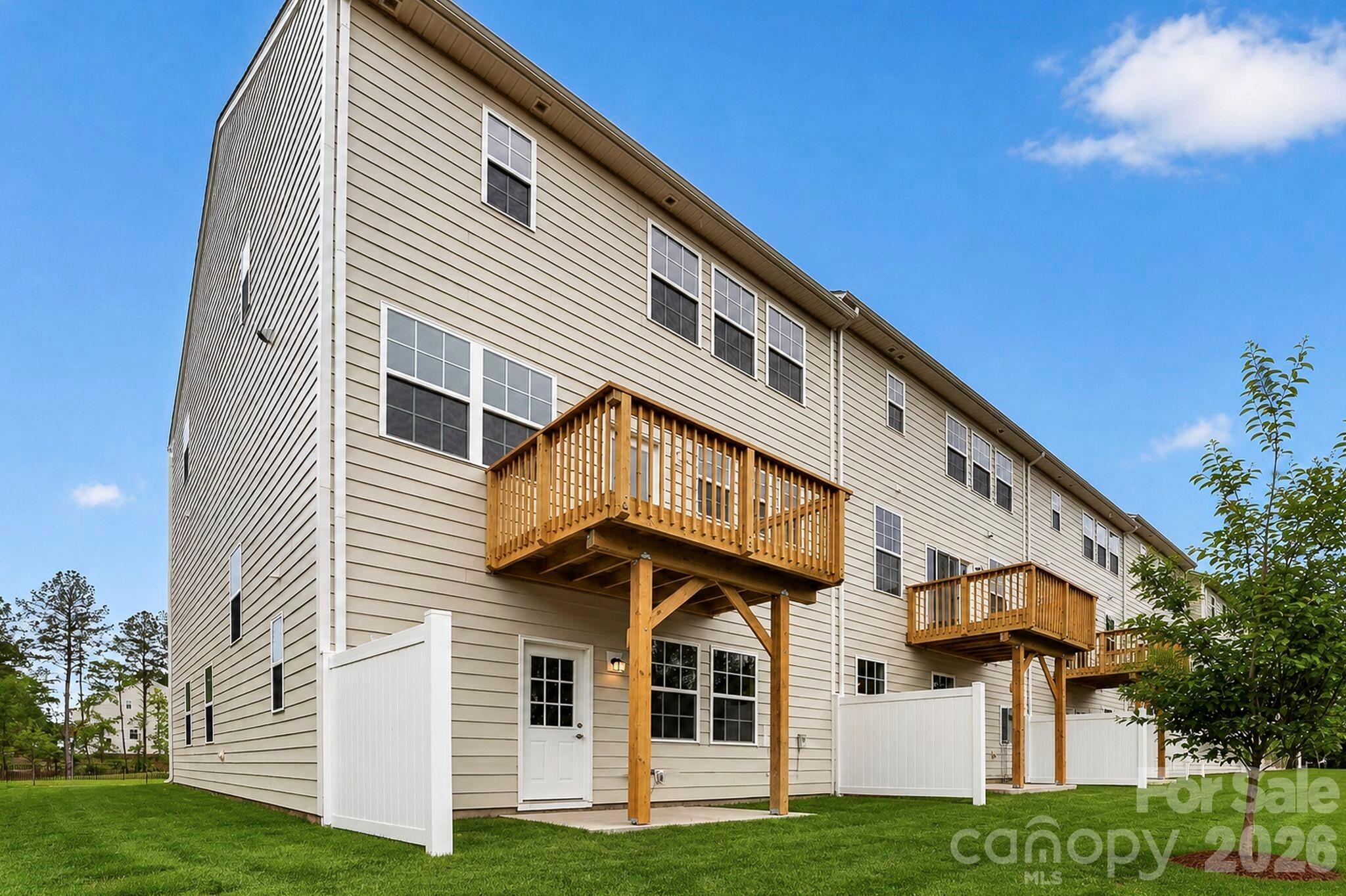 1315 Mary Jane Avenue Unit: 23