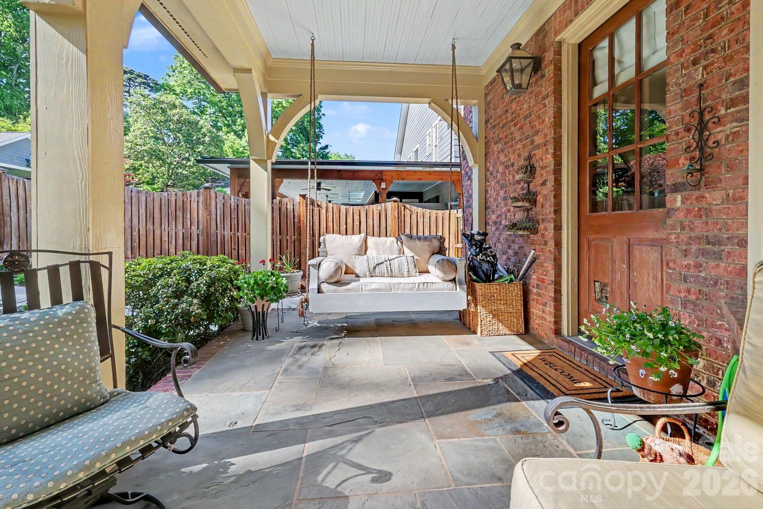 2744 Normandy Road