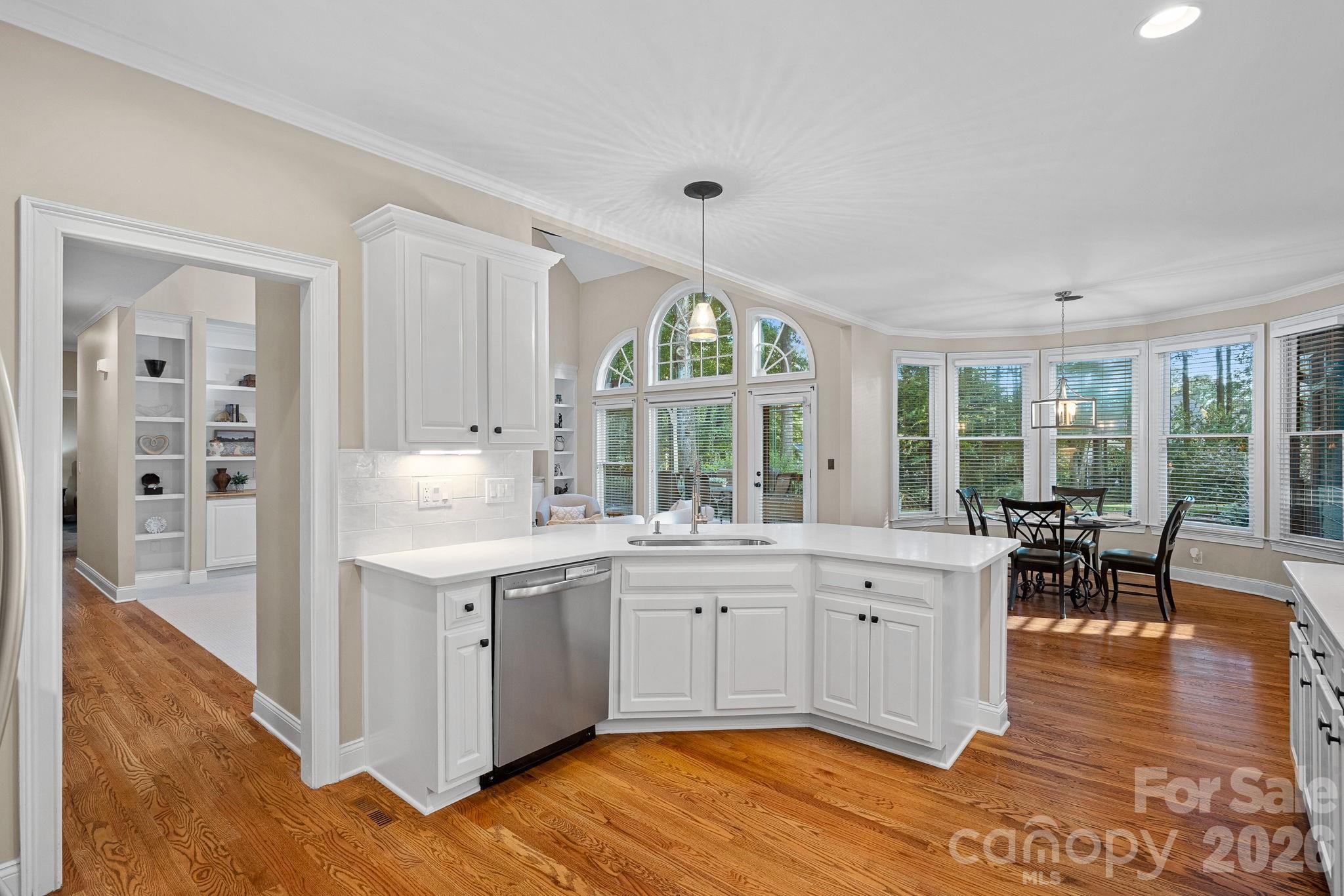 108 Chinook Court
