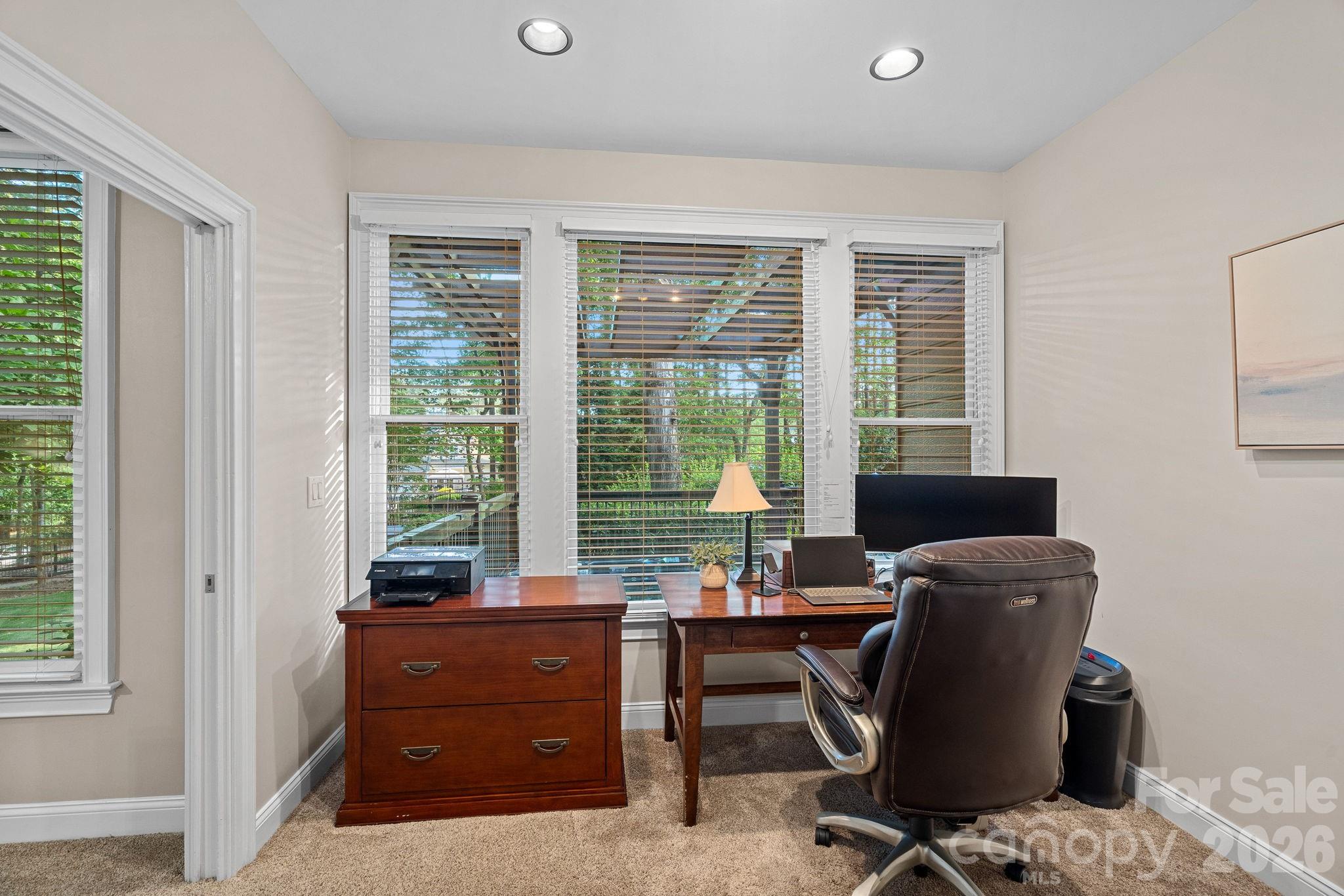 108 Chinook Court